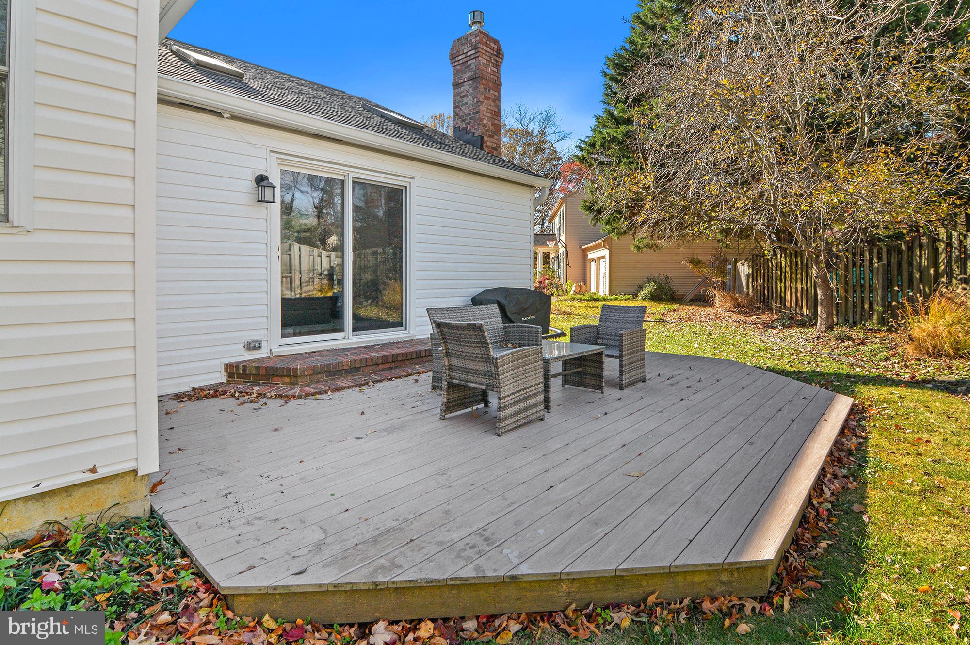 202 AUTUMN LEAF PLACE