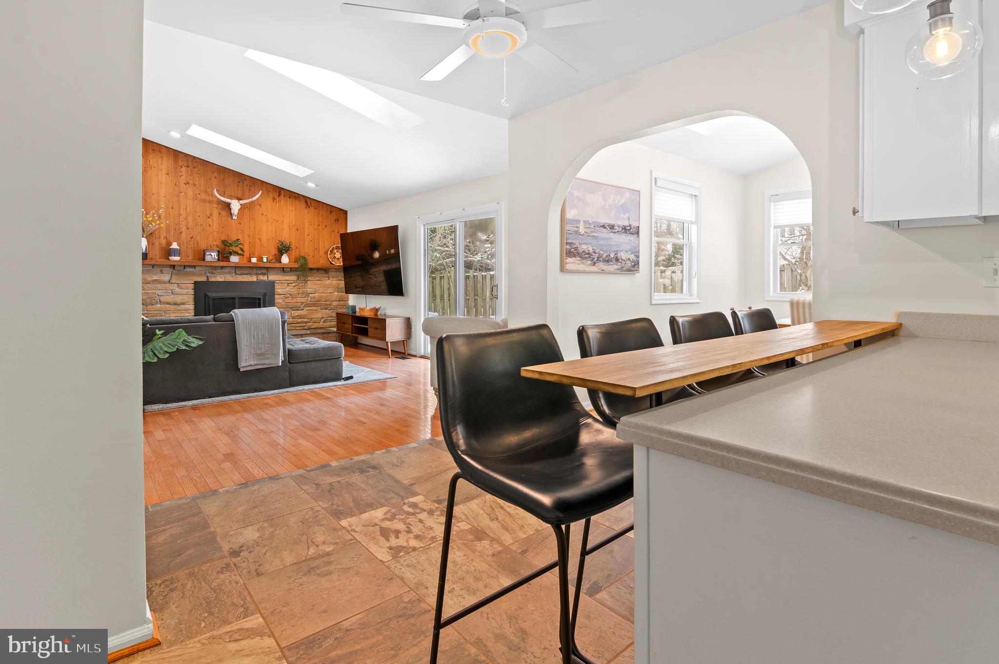 202 AUTUMN LEAF PLACE