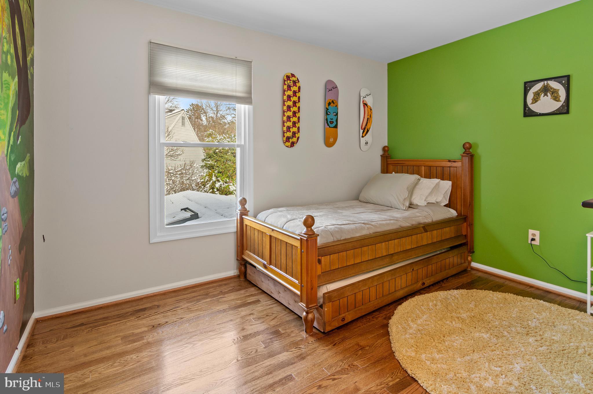 202 AUTUMN LEAF PLACE