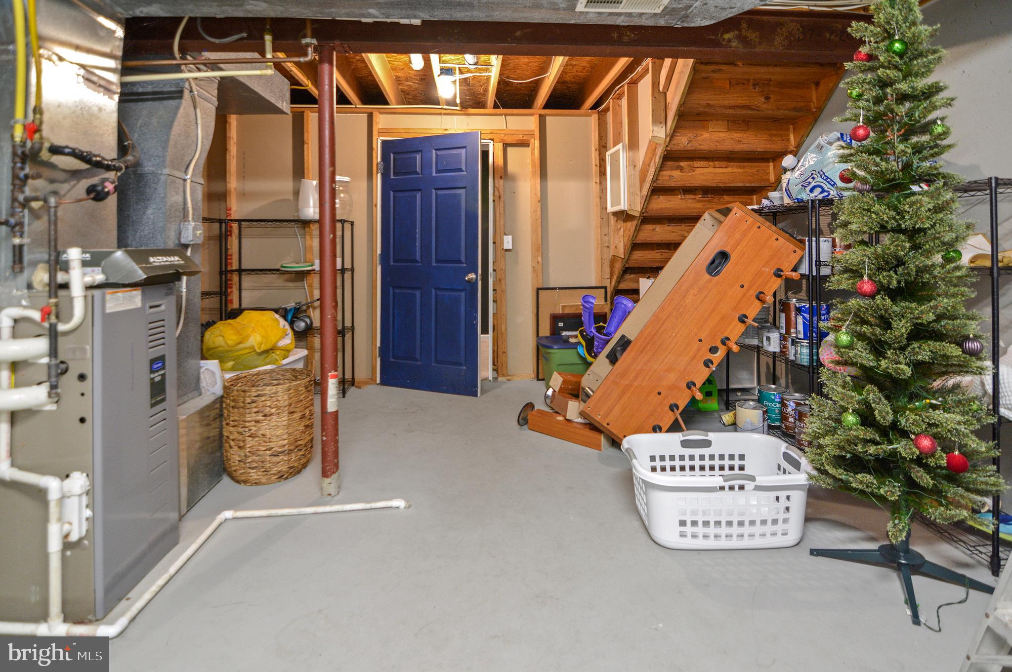 202 AUTUMN LEAF PLACE