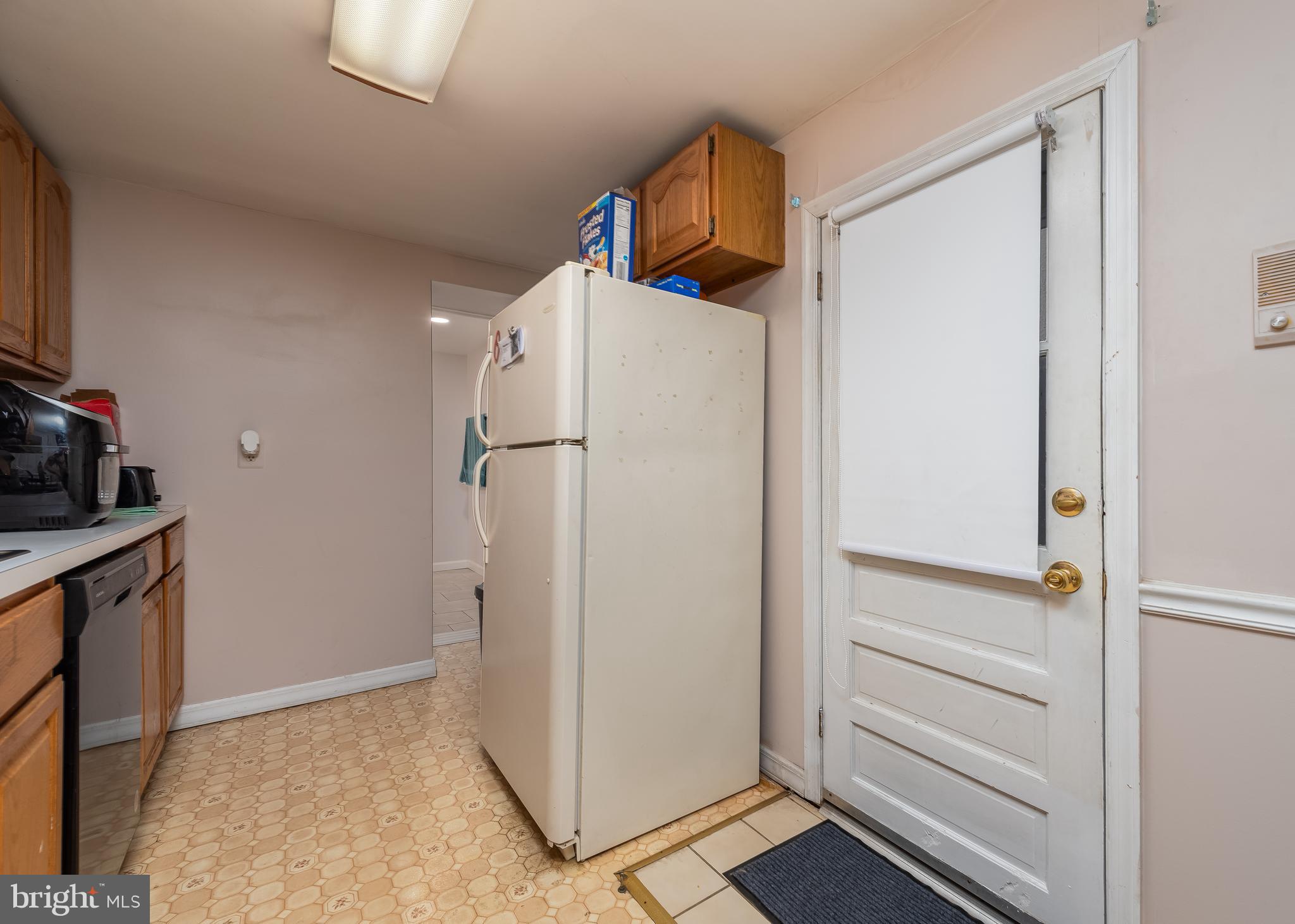 1109 BATTERY AVENUE