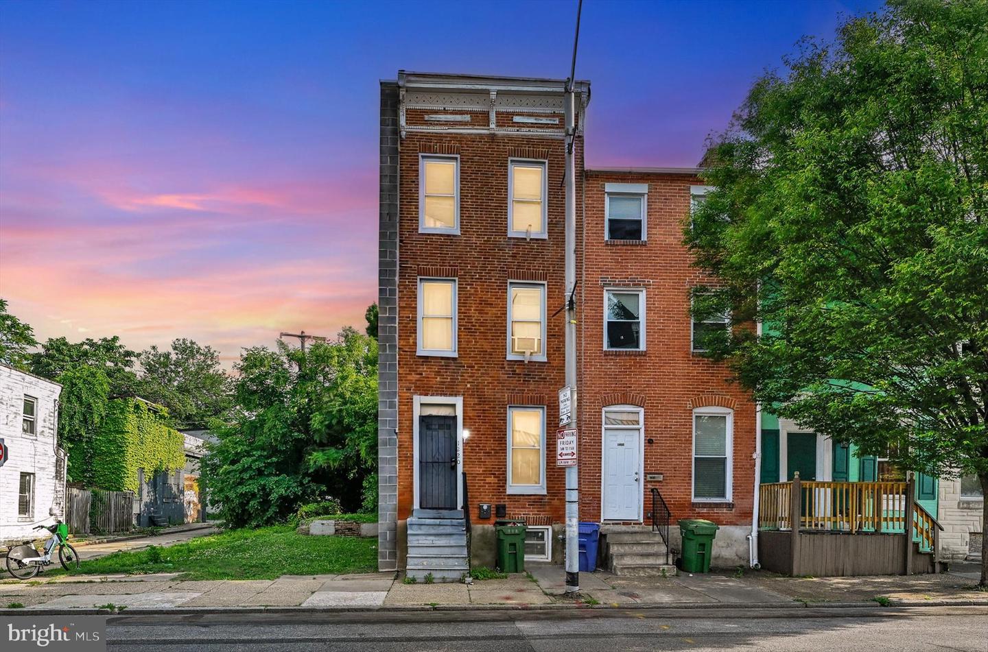 1220 W Pratt St