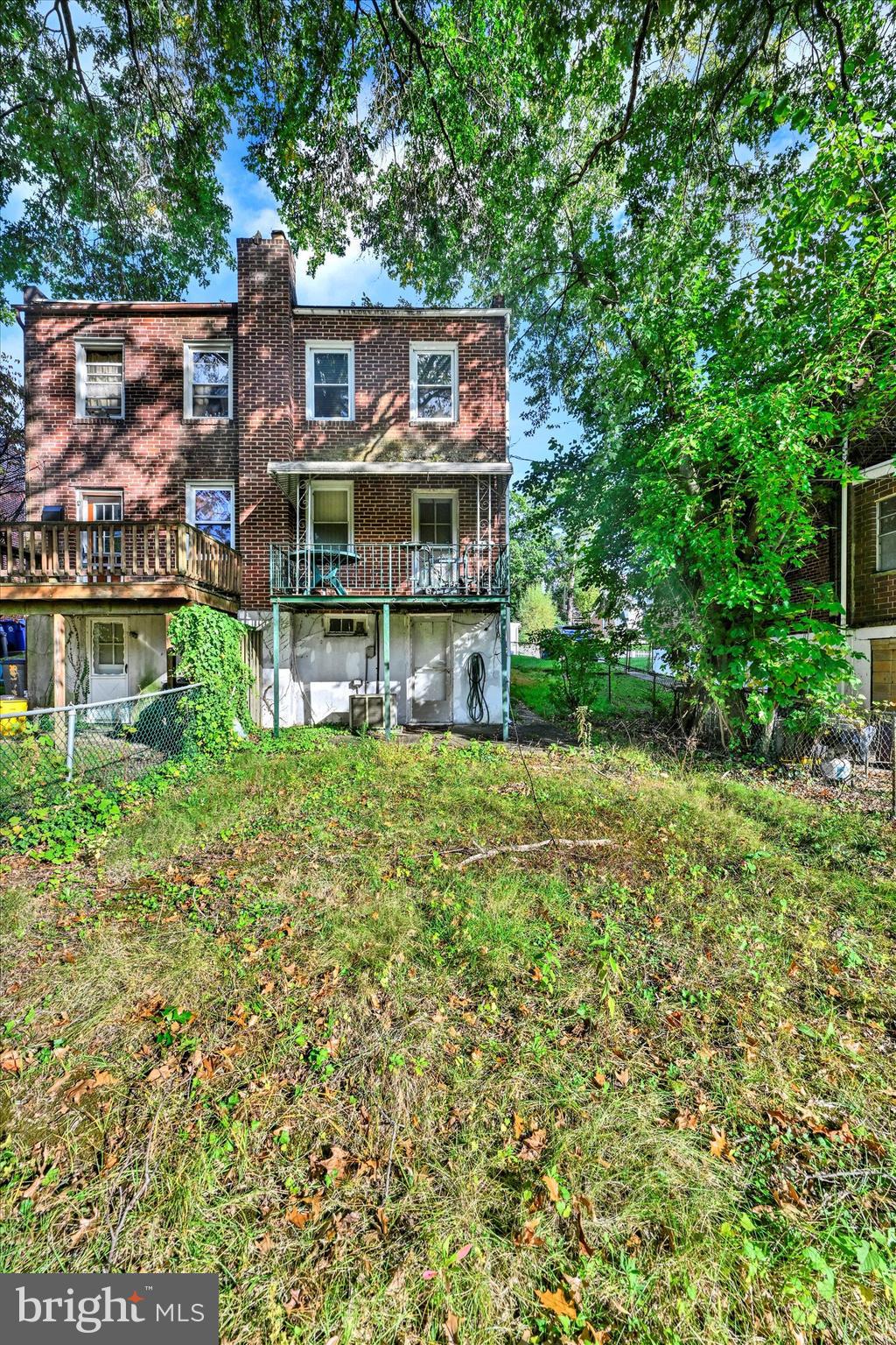 5518 PIONEER DRIVE