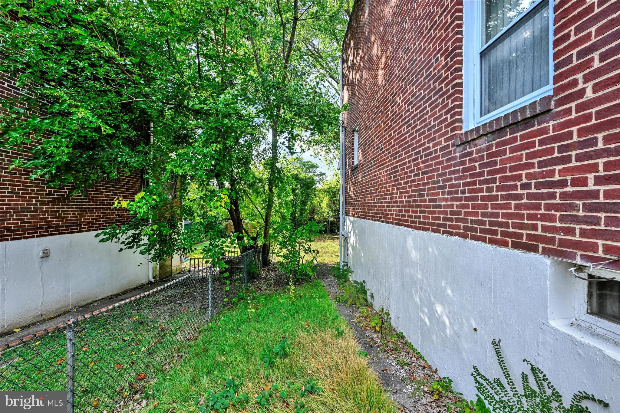 5518 PIONEER DRIVE