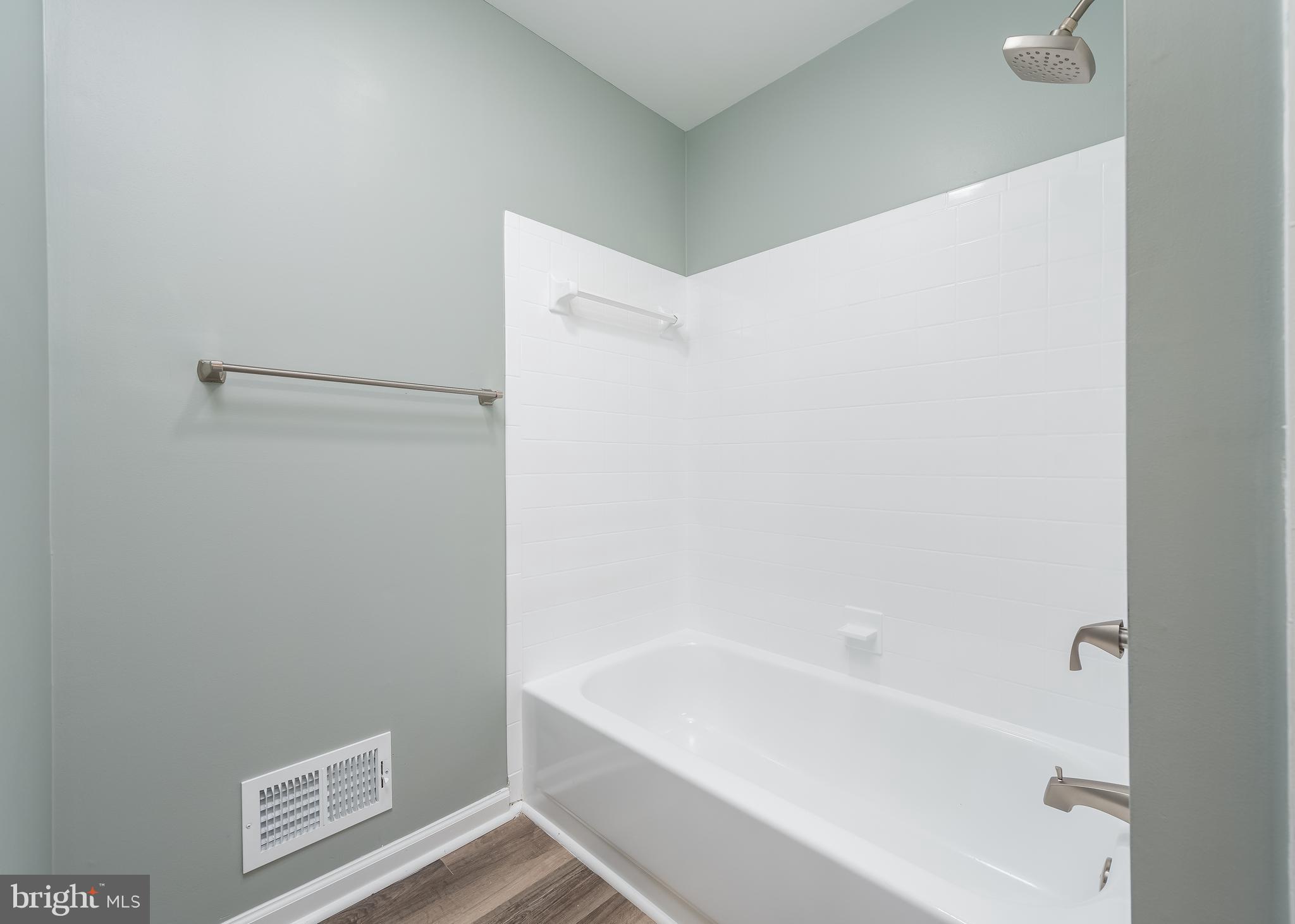 21 HIDDENCREEK COURT