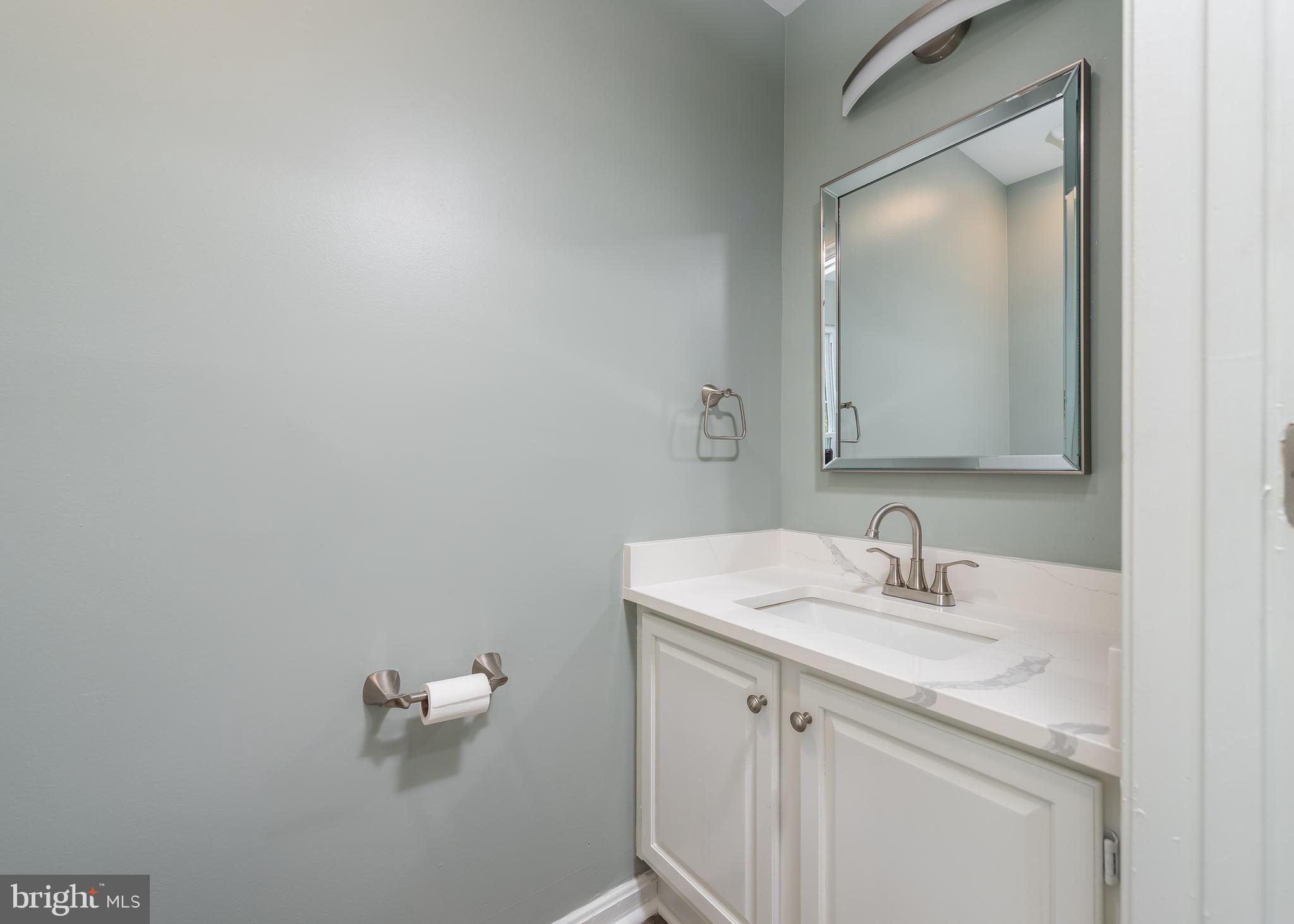 21 HIDDENCREEK COURT