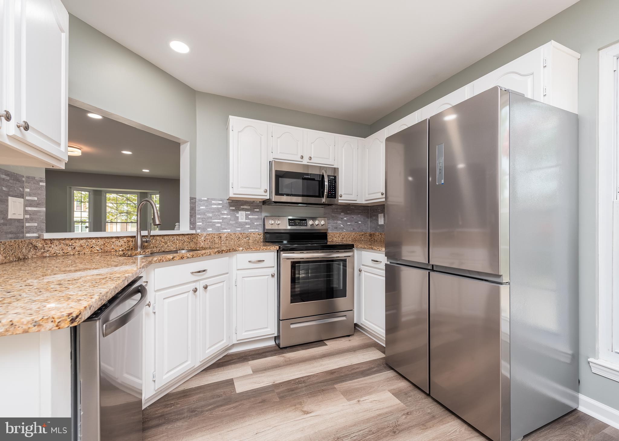 21 HIDDENCREEK COURT