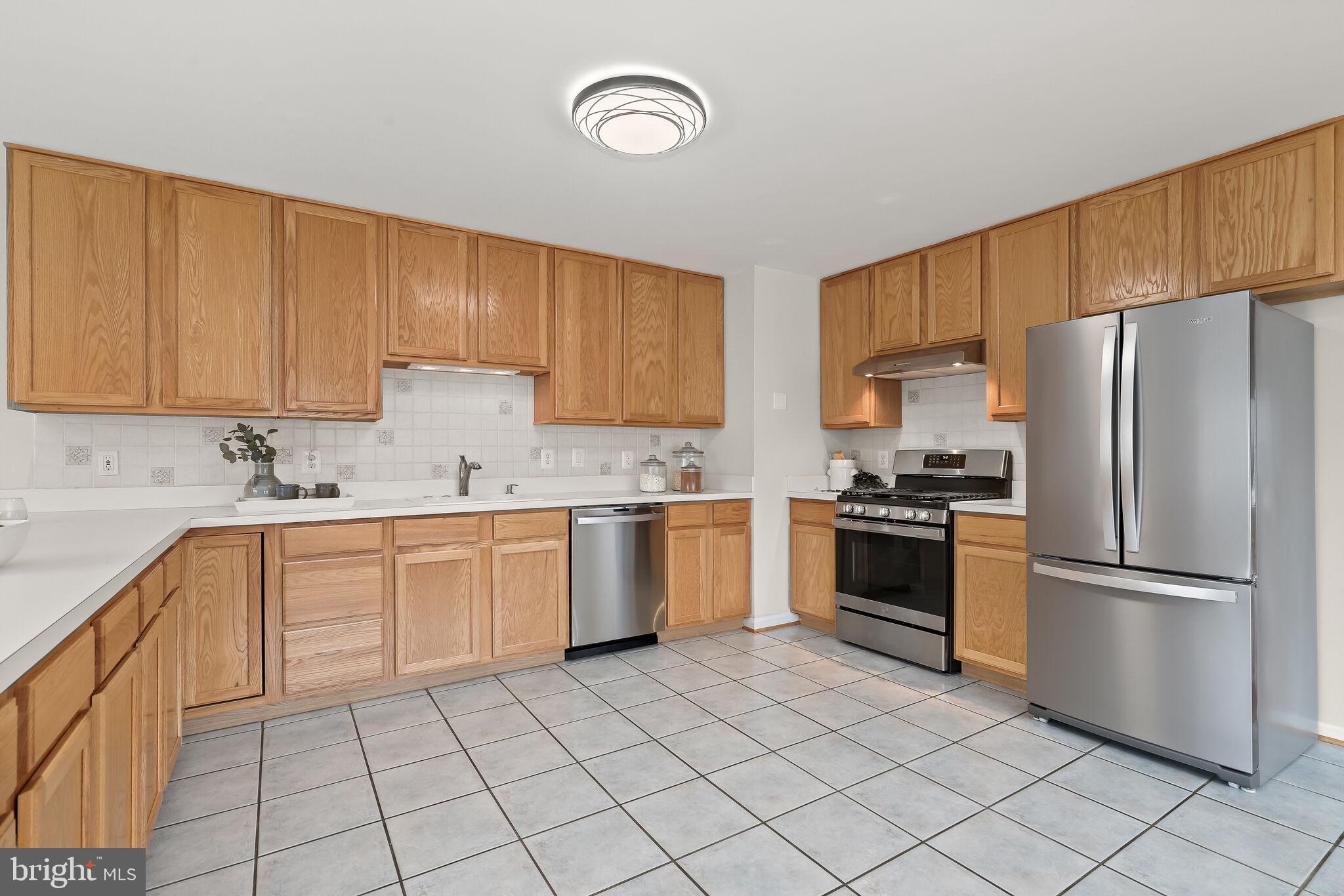 1 Johnsborough Ct #43