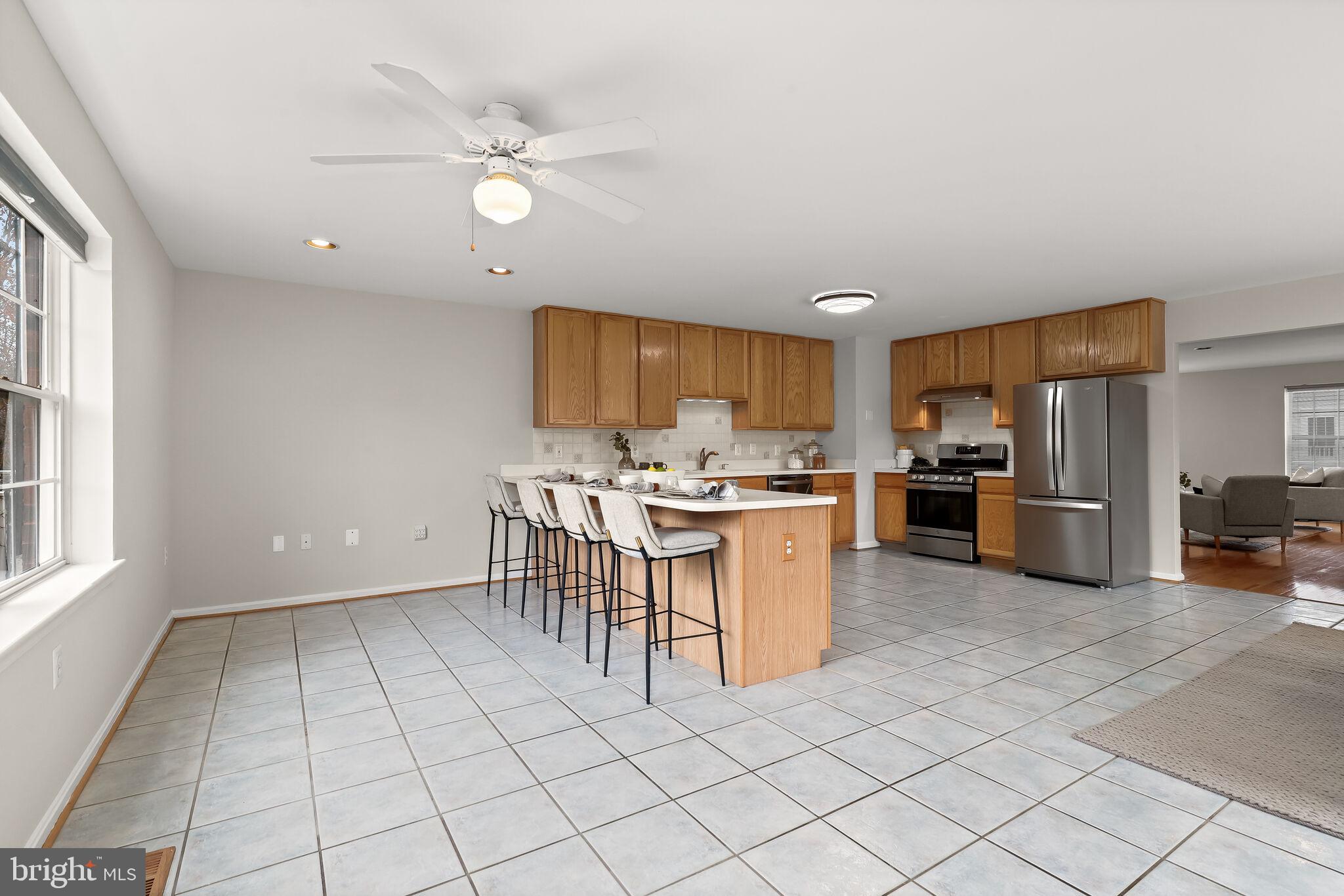 1 Johnsborough Ct #43