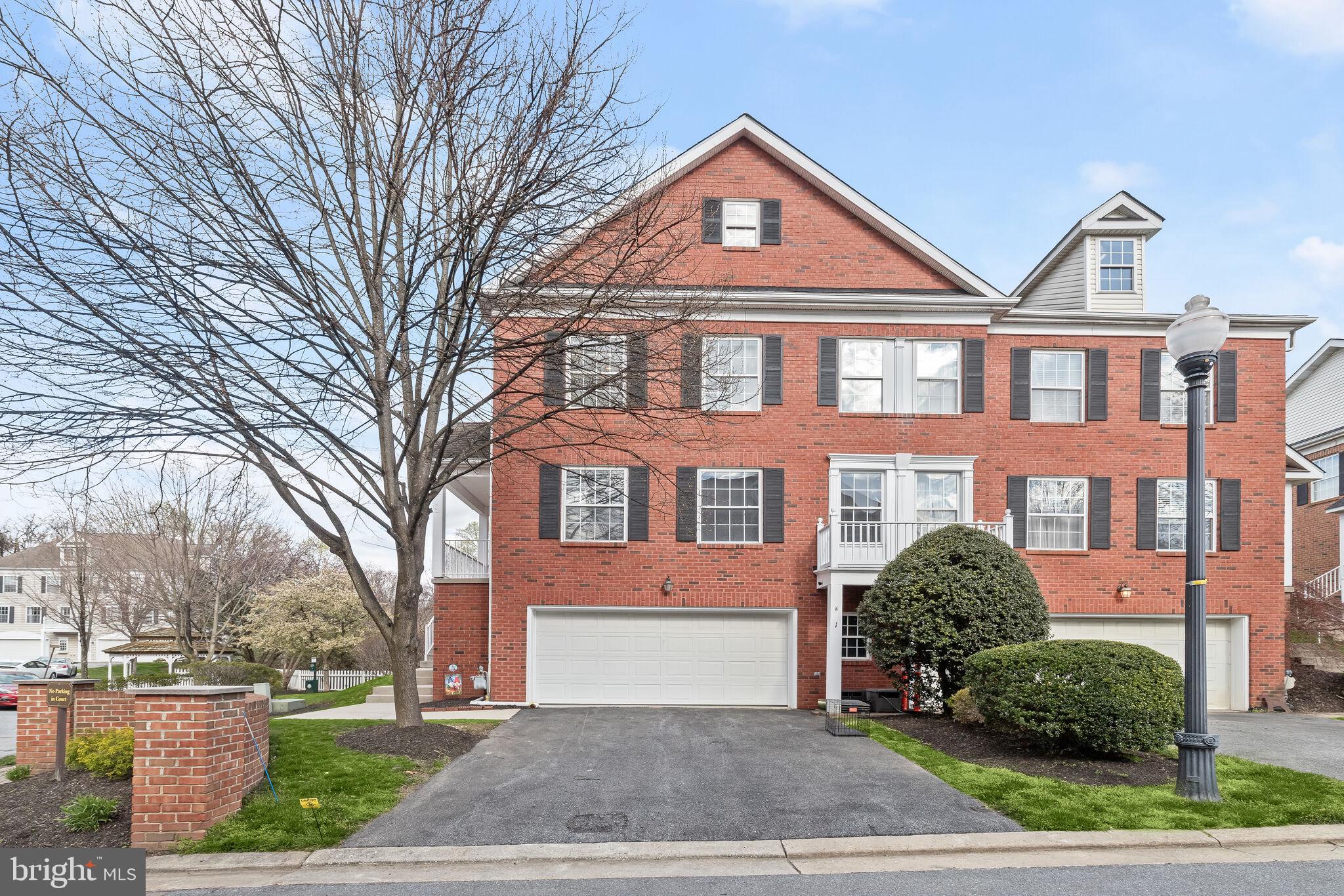 1 Johnsborough Ct #43