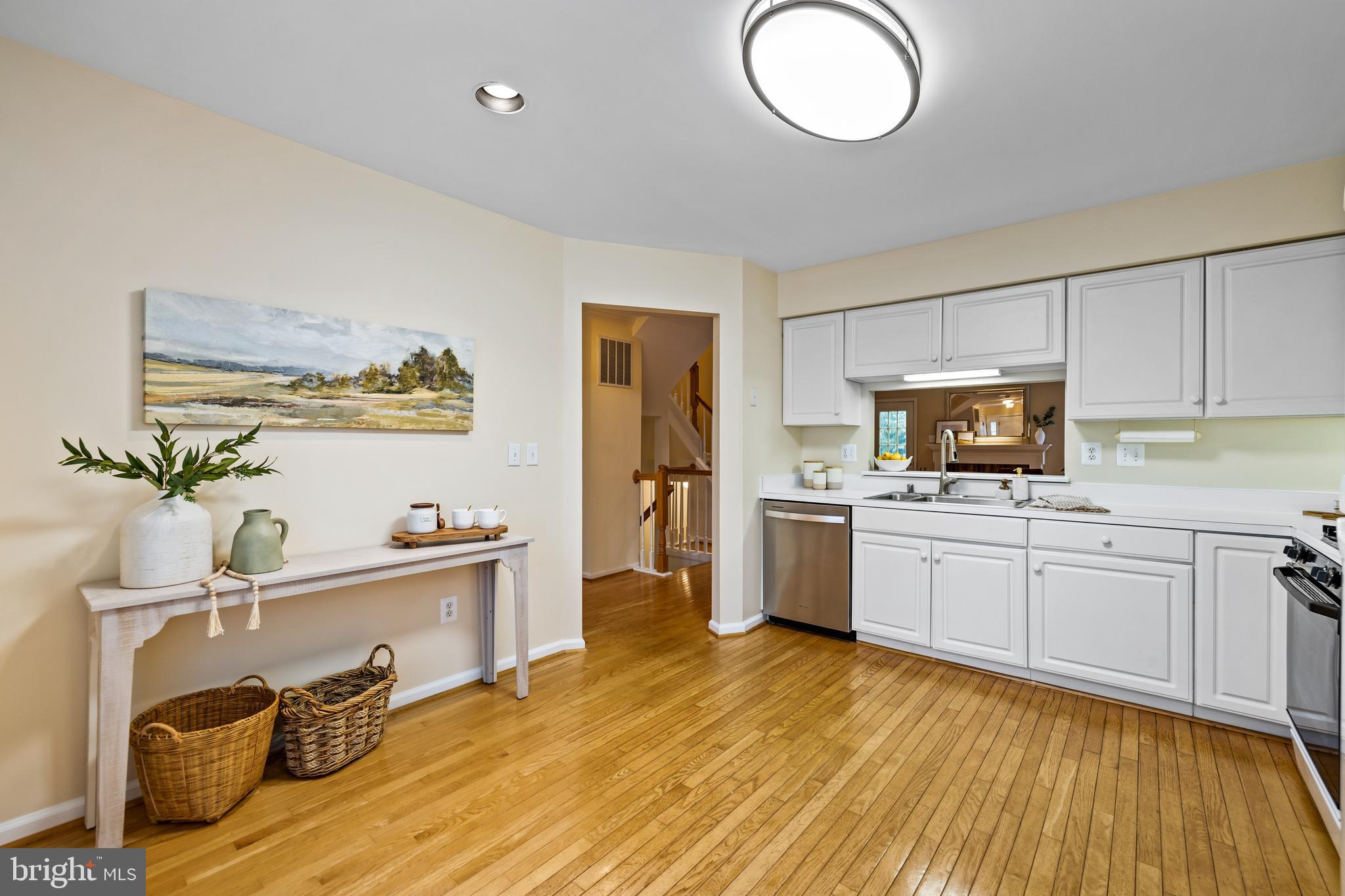743 Leister Dr