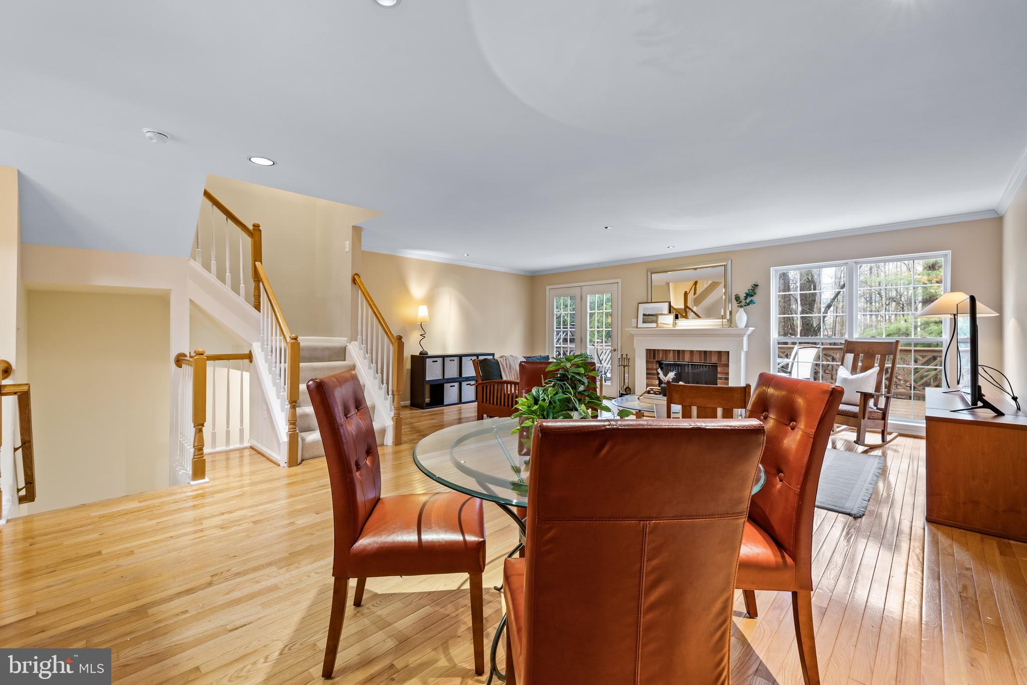 743 Leister Dr