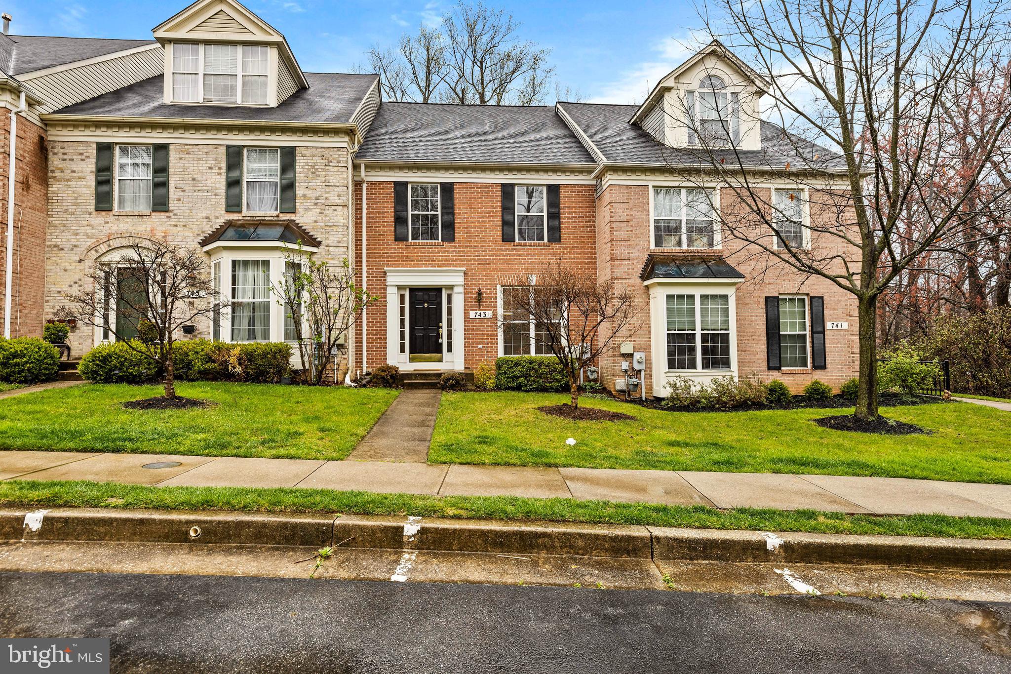 743 Leister Dr