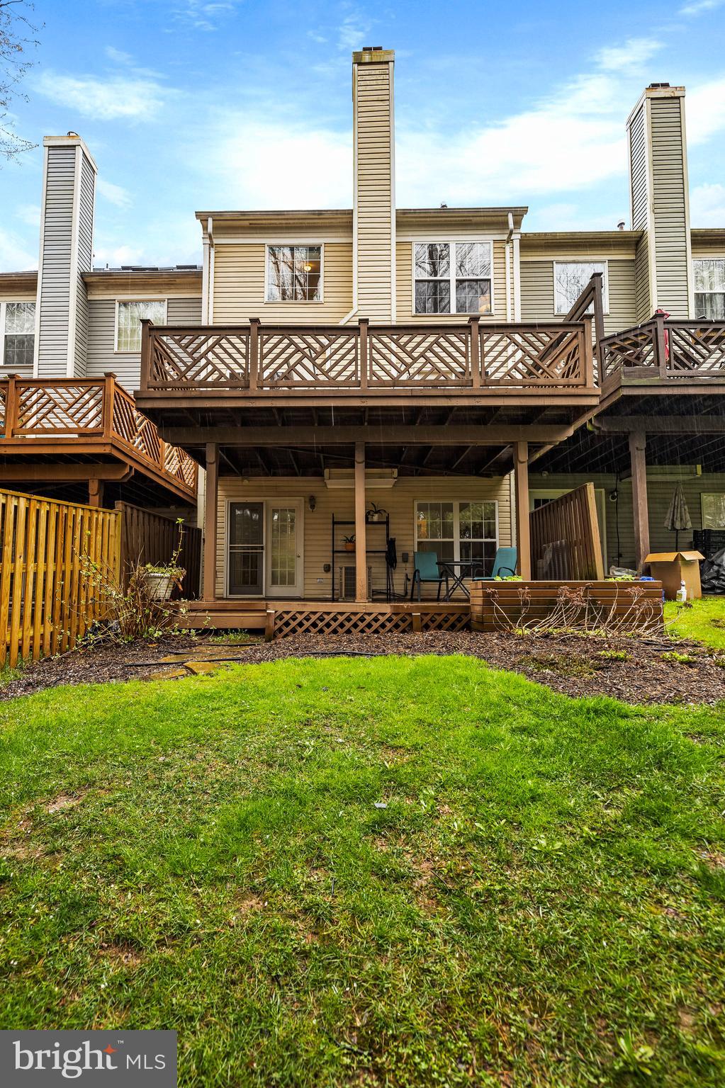 743 Leister Dr