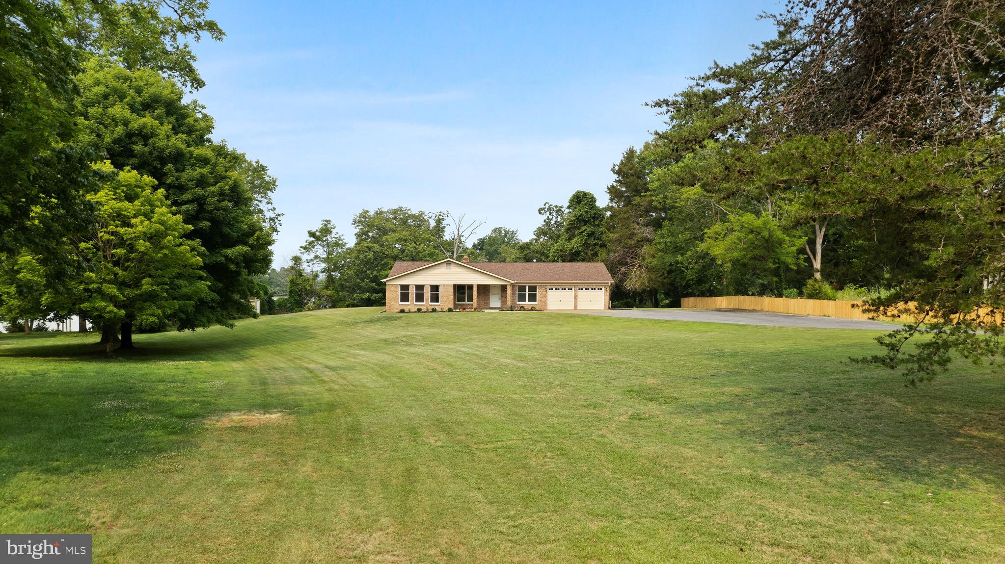 5551 WELLS COVE DRIVE