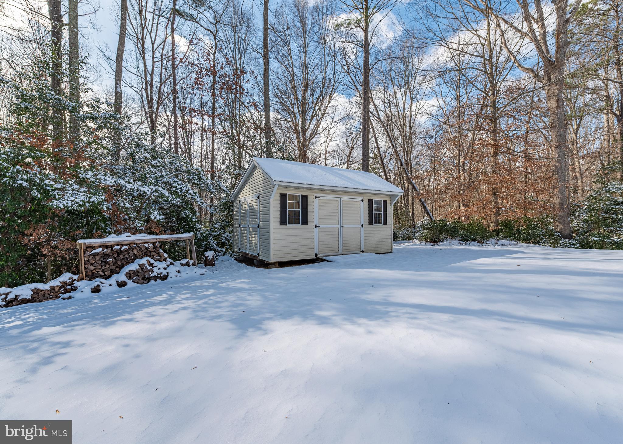 2813 Mossy Oak Lane
