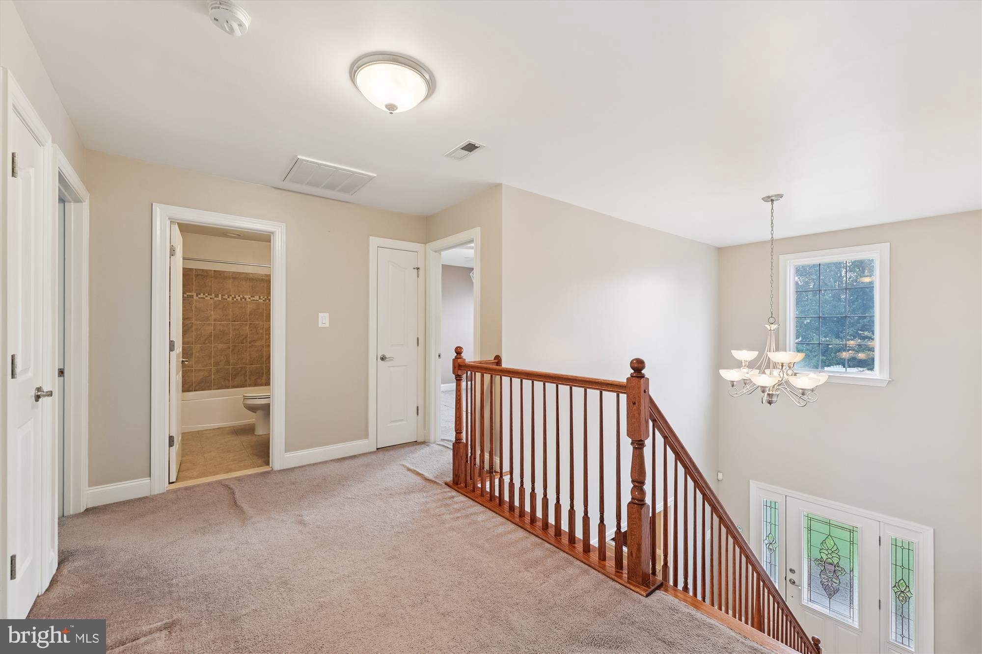 6912 DONAU COURT