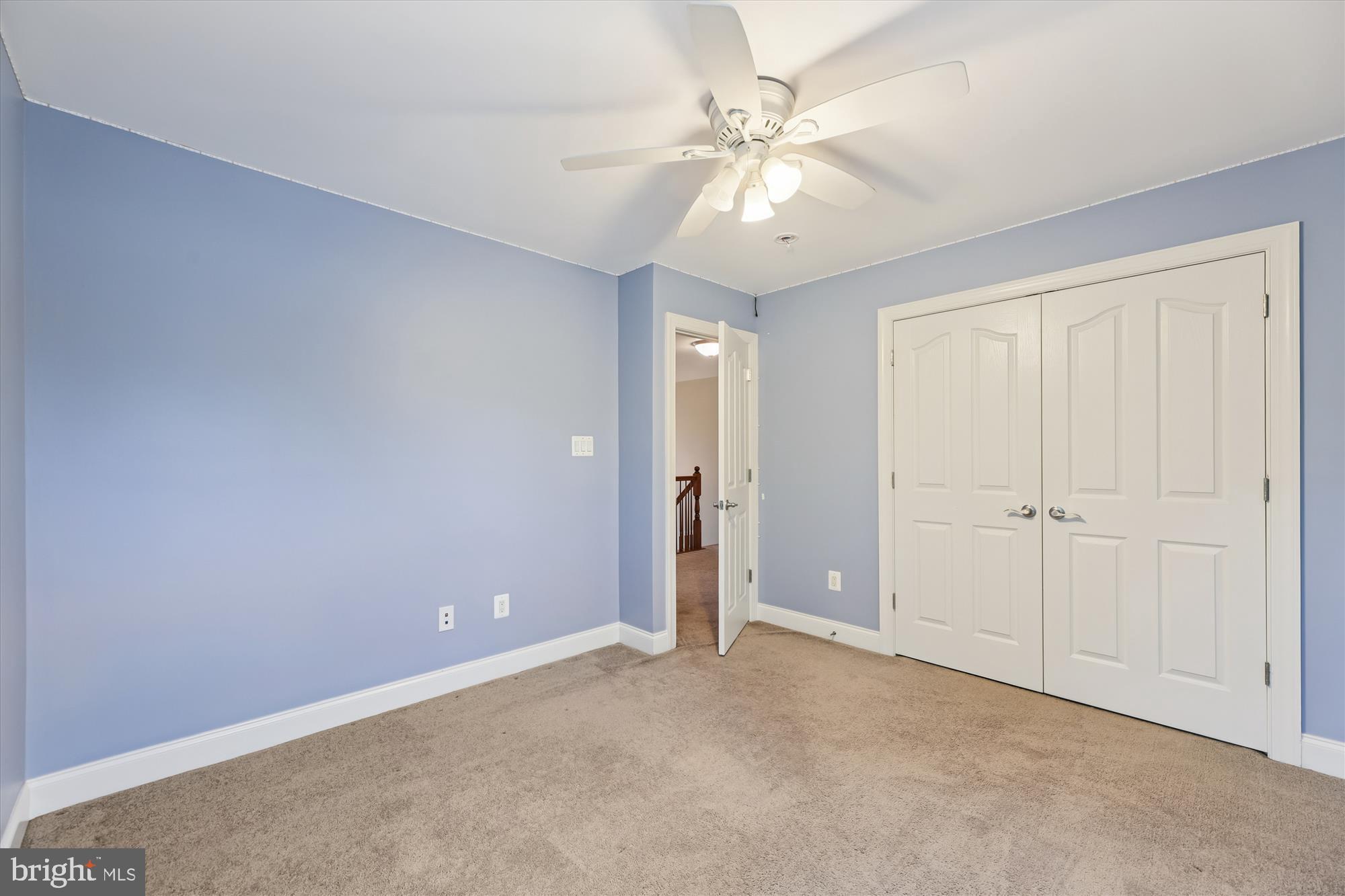 6912 DONAU COURT