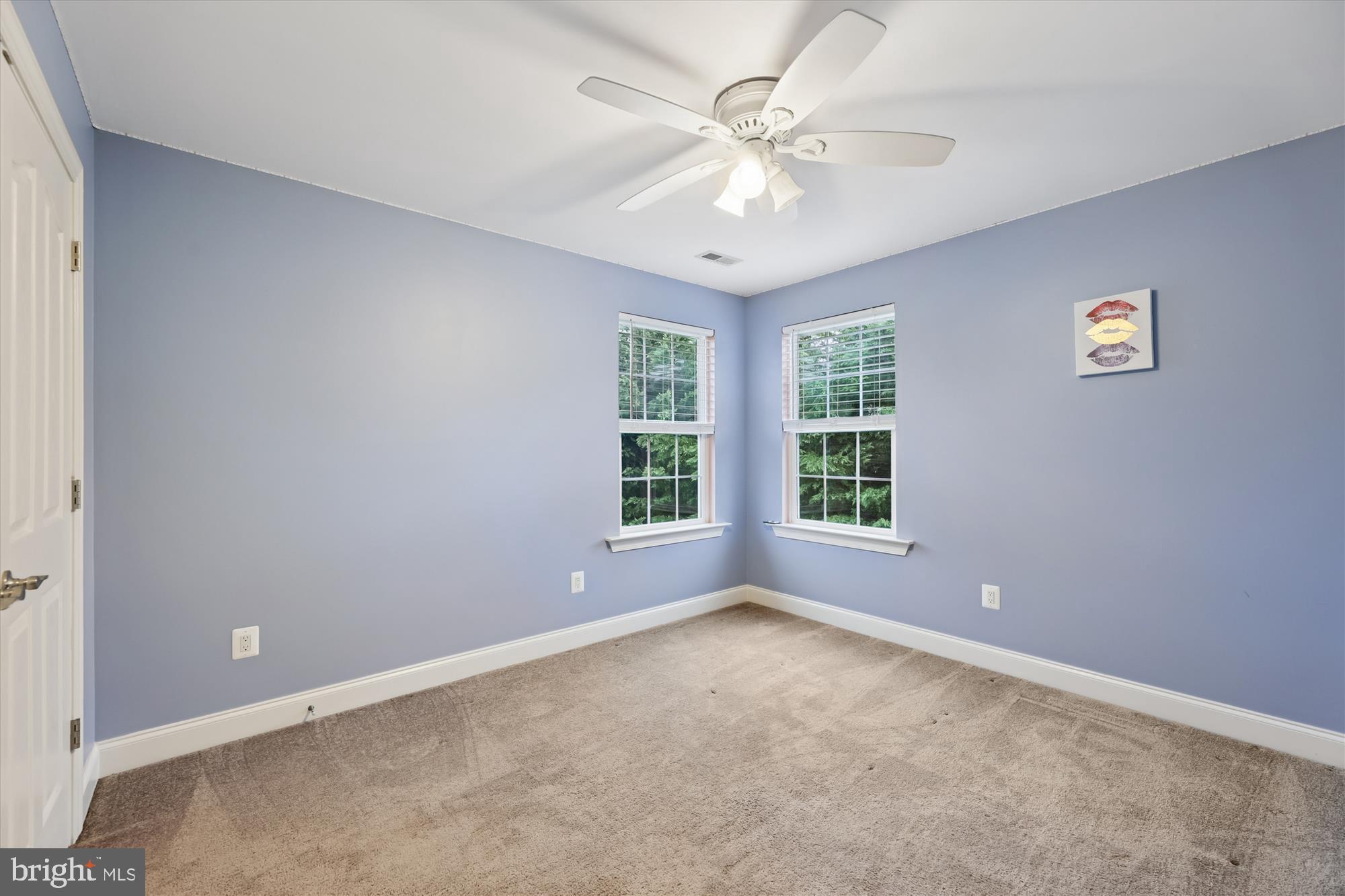 6912 DONAU COURT