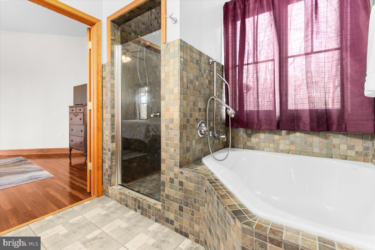 1801 Nicodemus ROAD