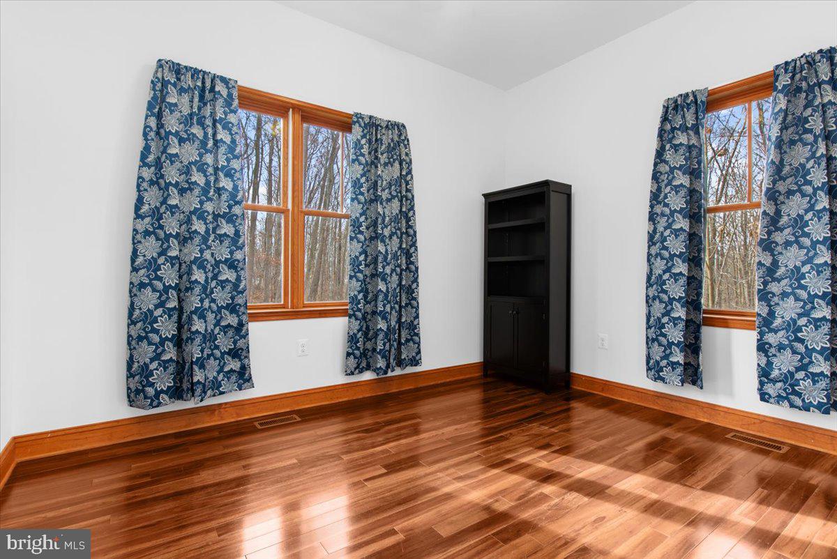 1801 Nicodemus ROAD