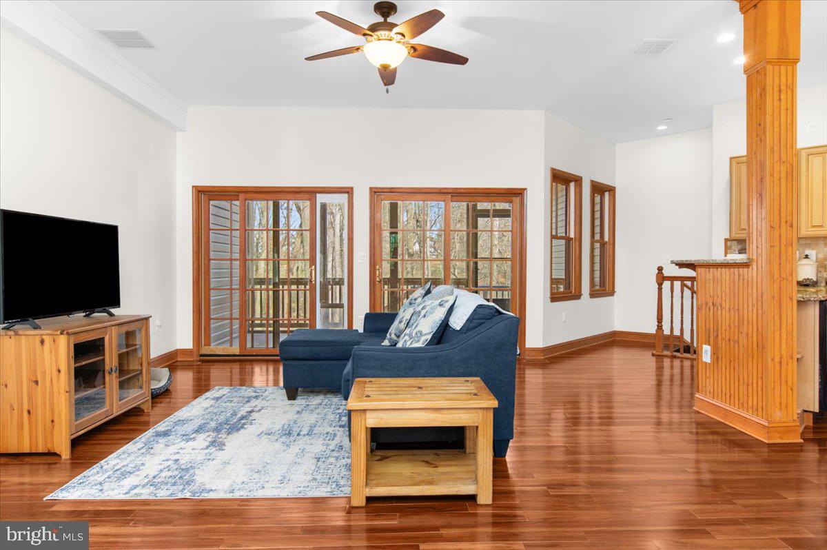 1801 Nicodemus ROAD
