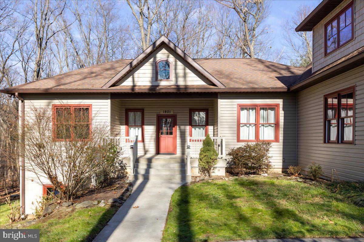 1801 Nicodemus ROAD