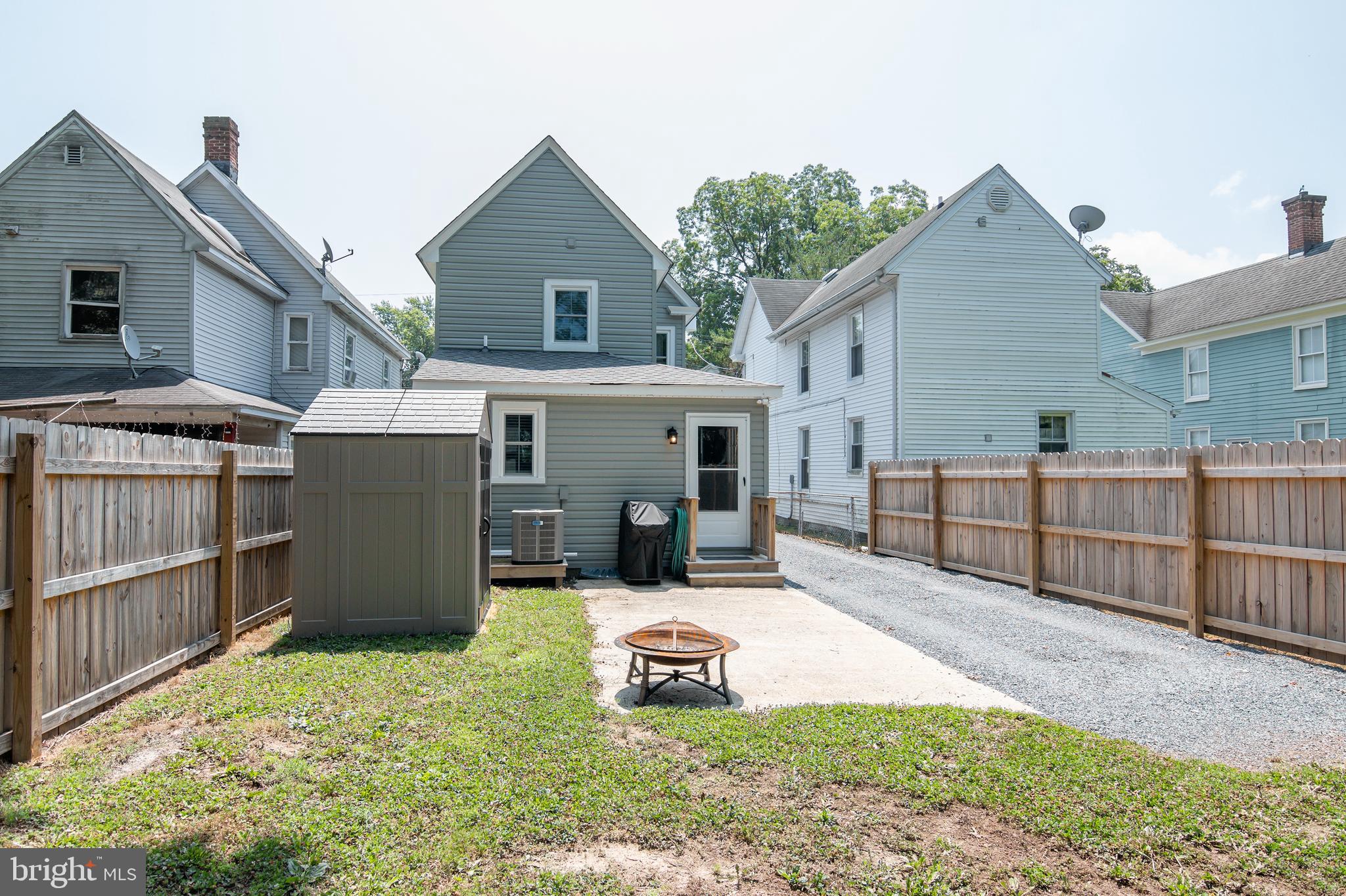 329 Choptank AVENUE