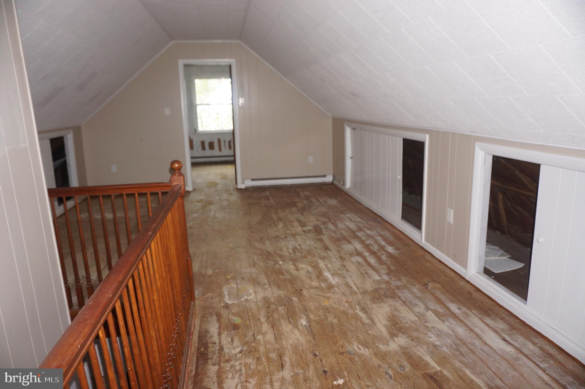 7 Oak St