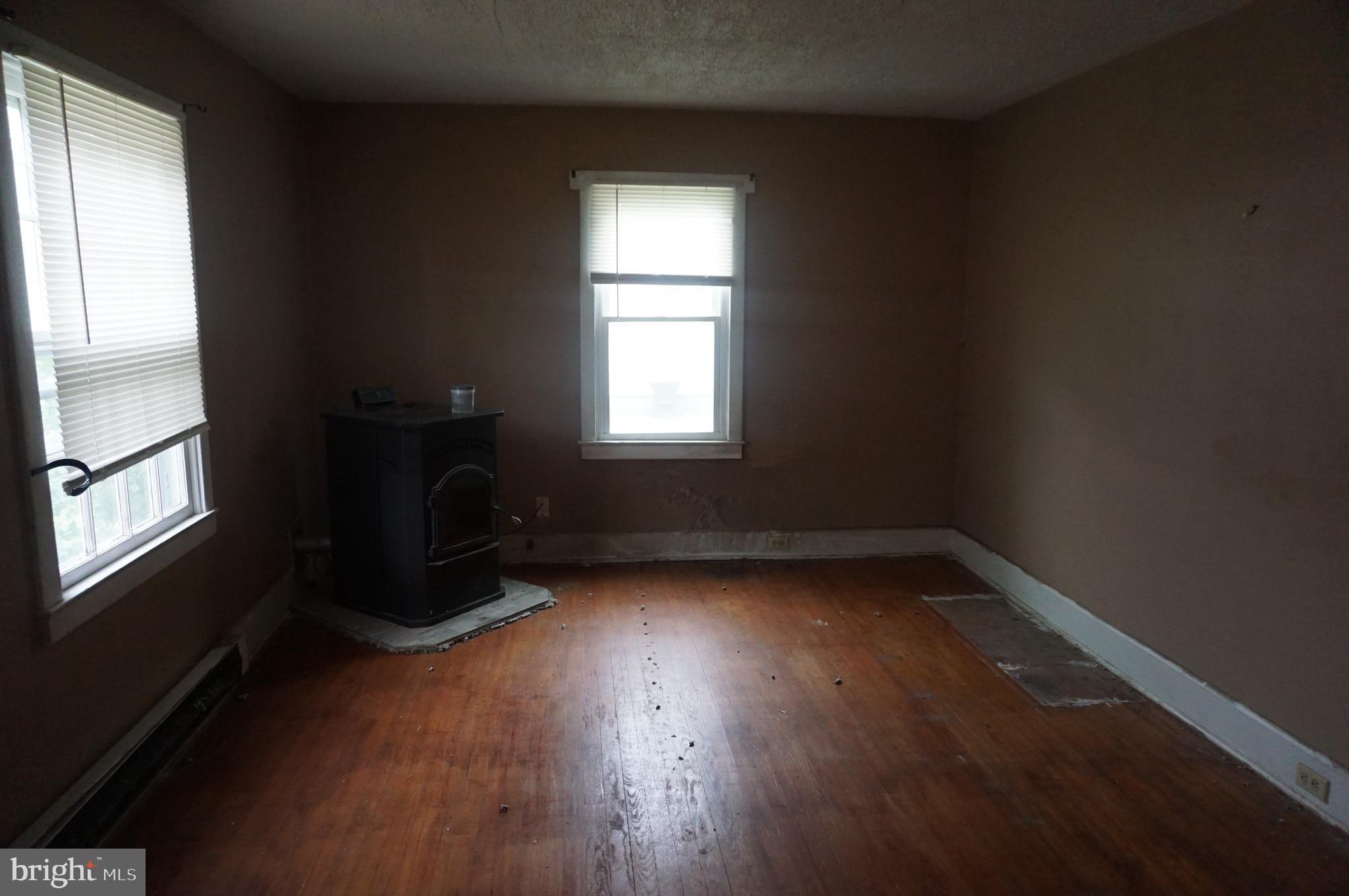 7 Oak St