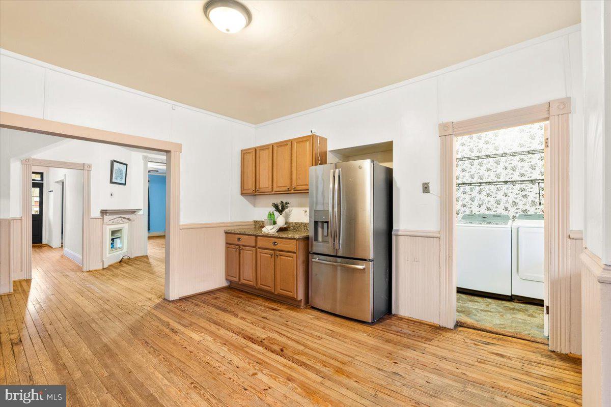 307 E Potomac St