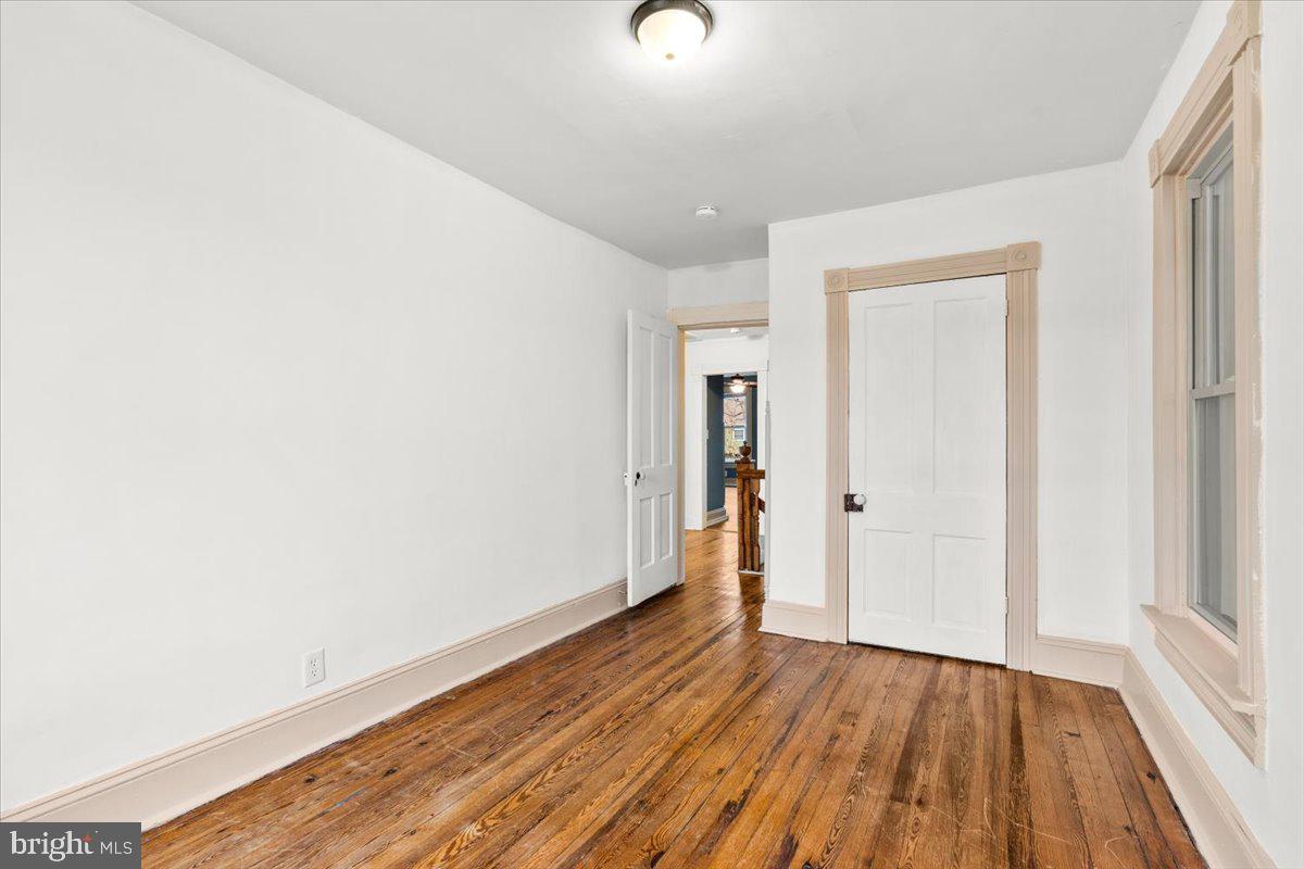 307 E Potomac St