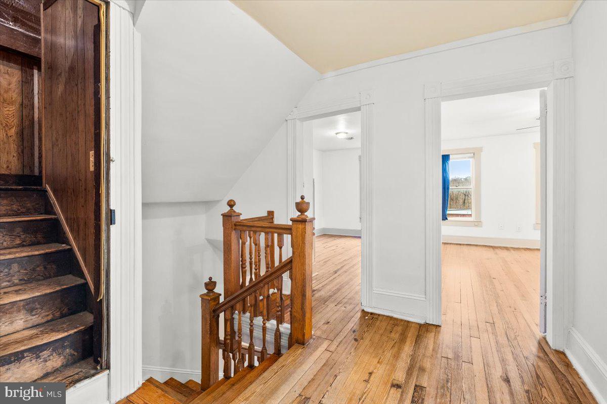 307 E Potomac St