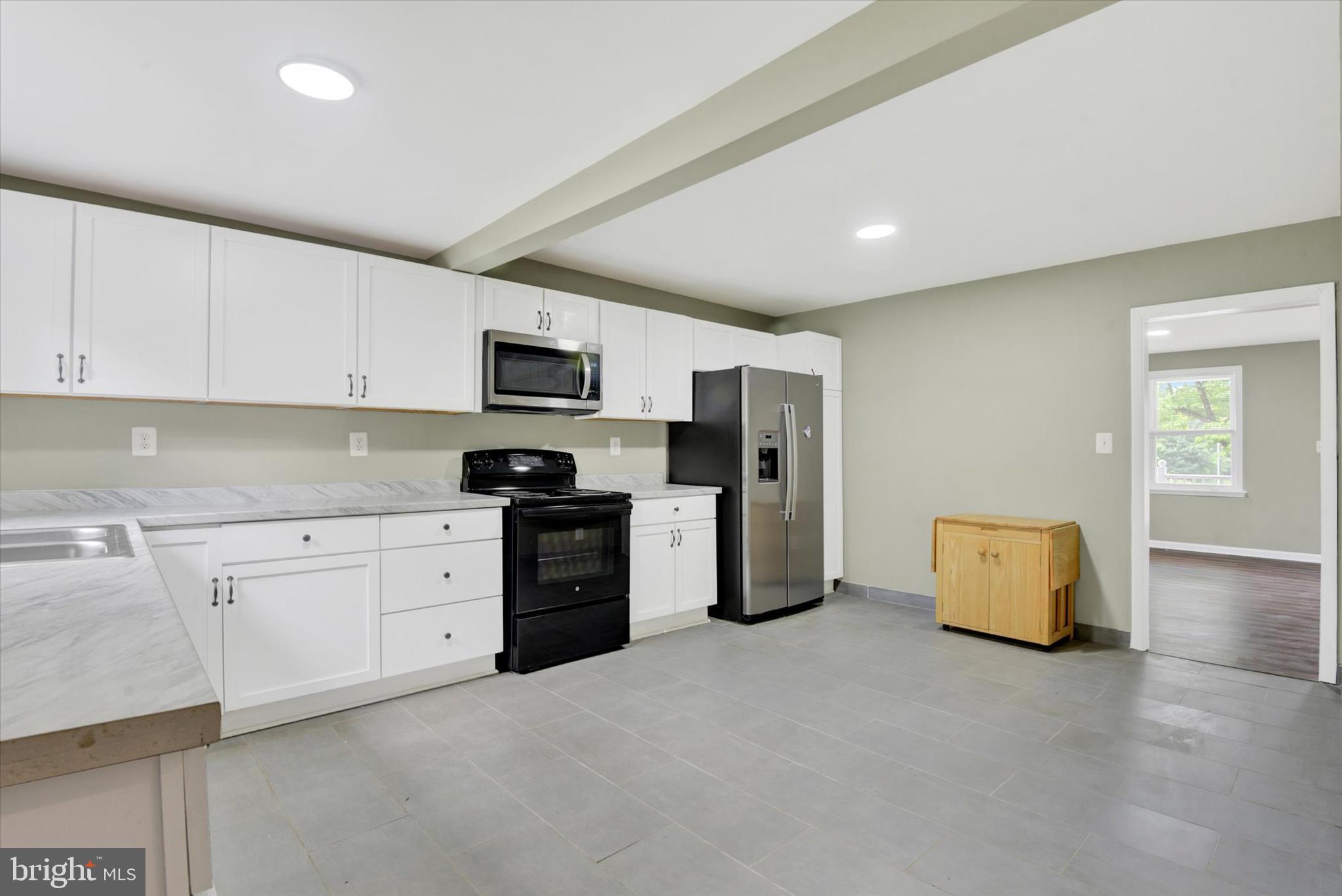3543 URBANA PIKE