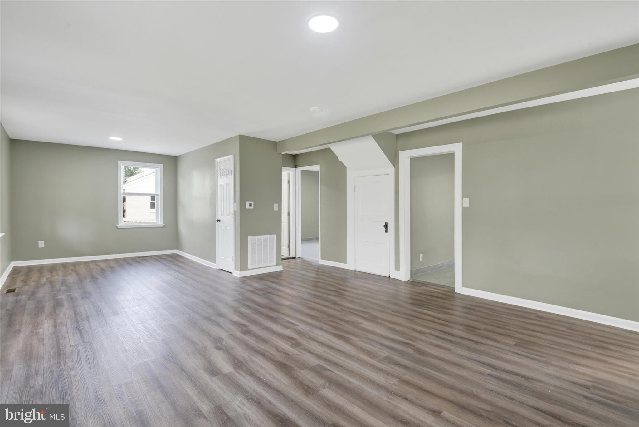 3543 URBANA PIKE