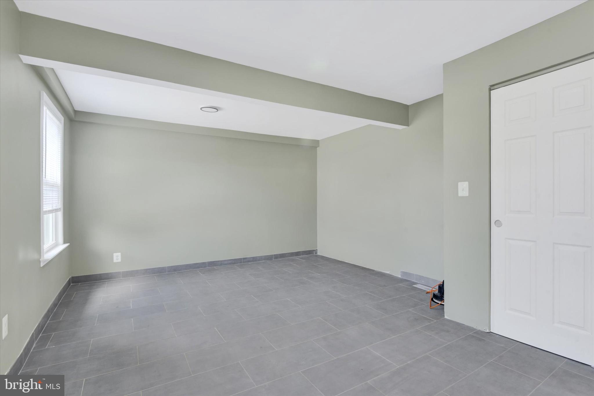 3543 URBANA PIKE