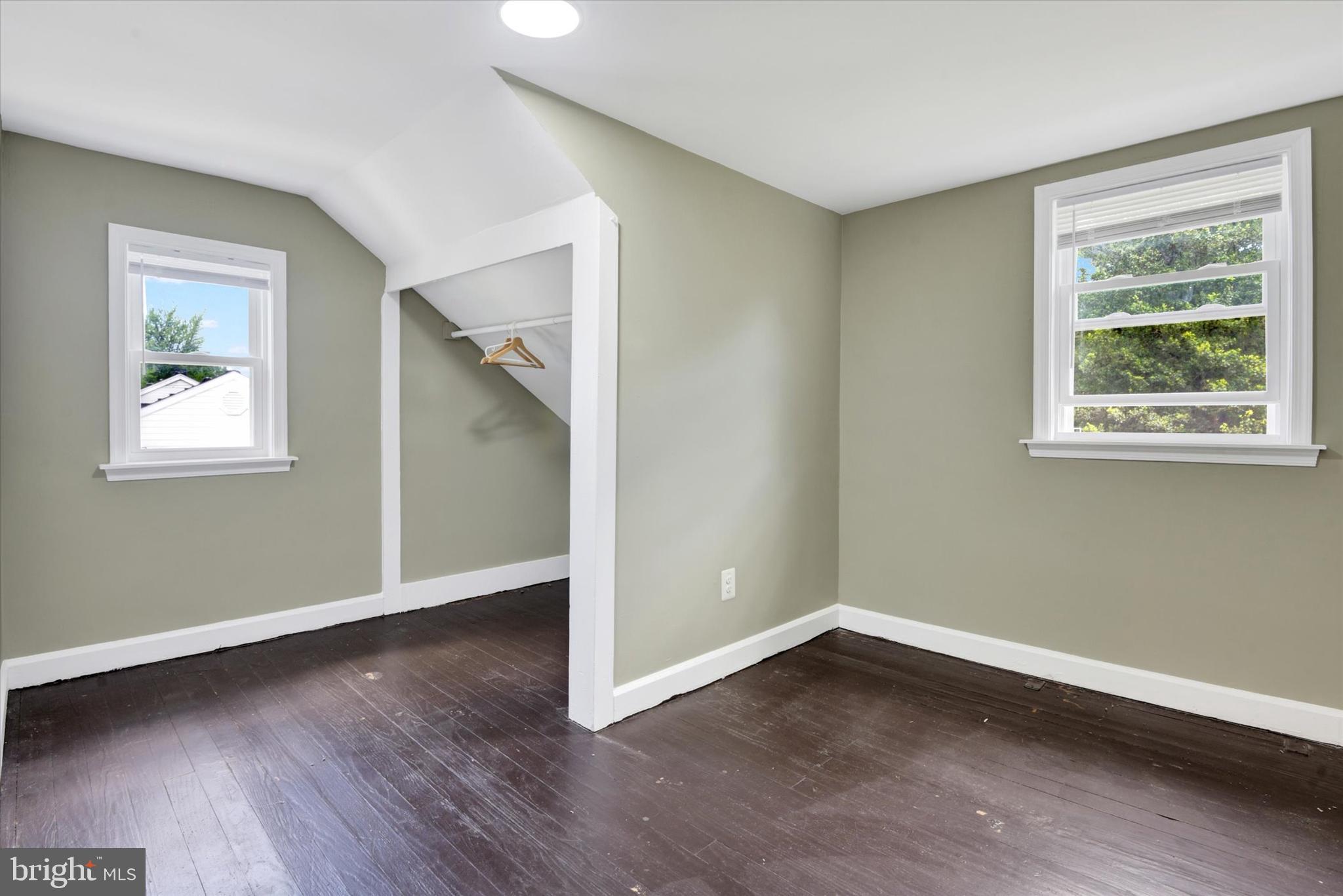 3543 URBANA PIKE