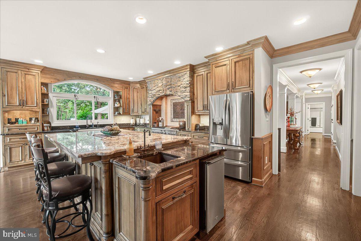 8418 PETERS ROAD