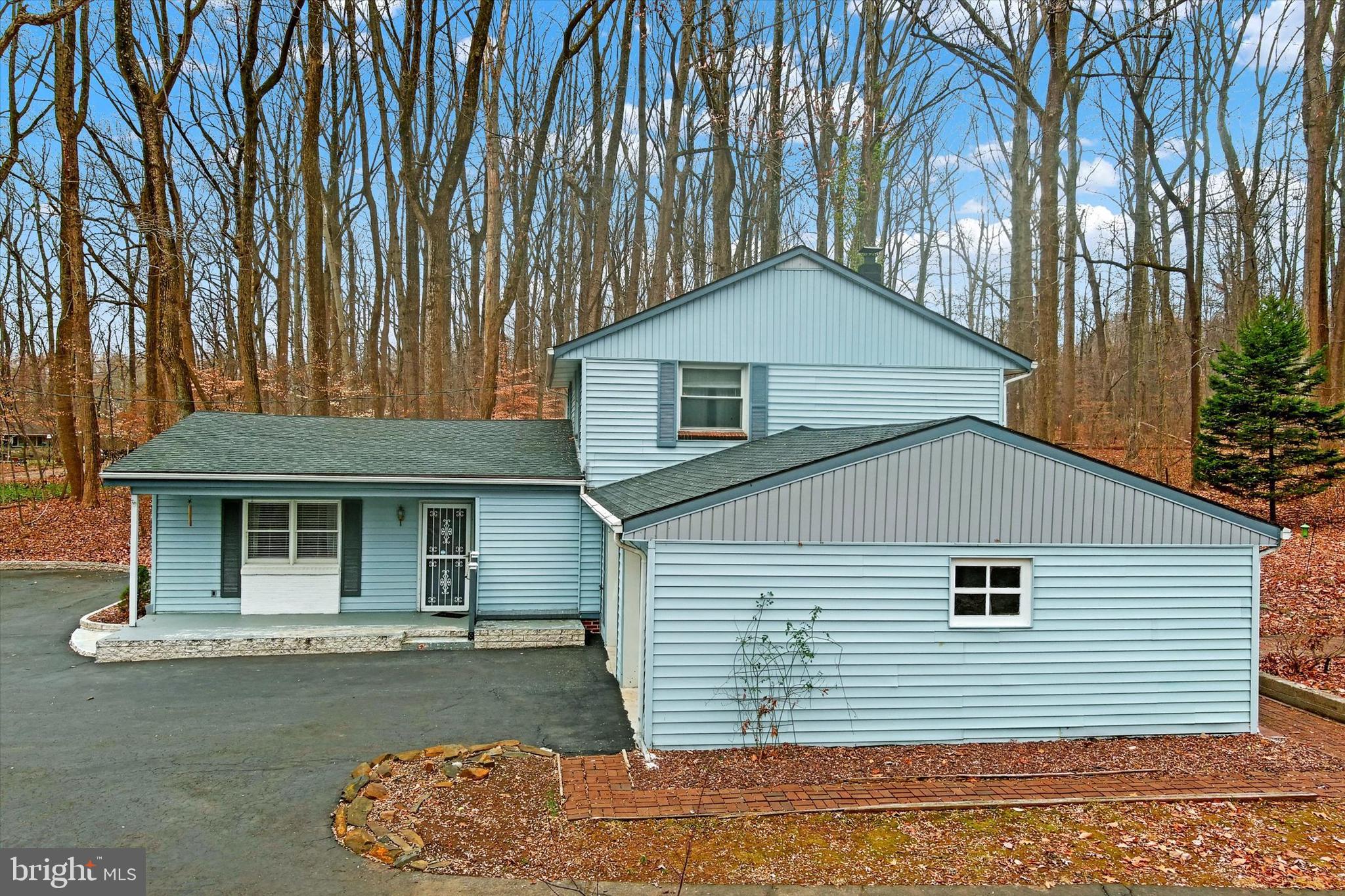 2157 Sherwood Ln