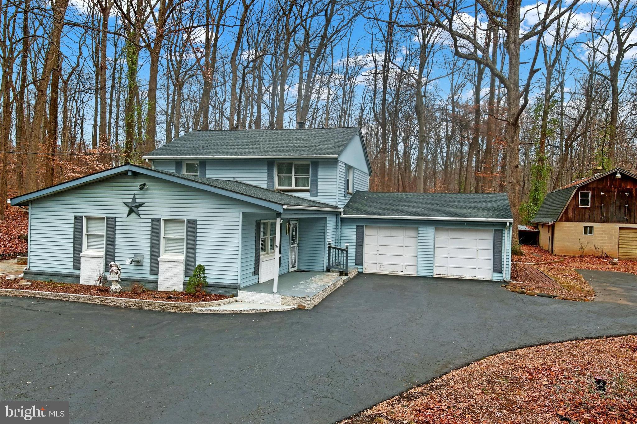 2157 Sherwood Ln