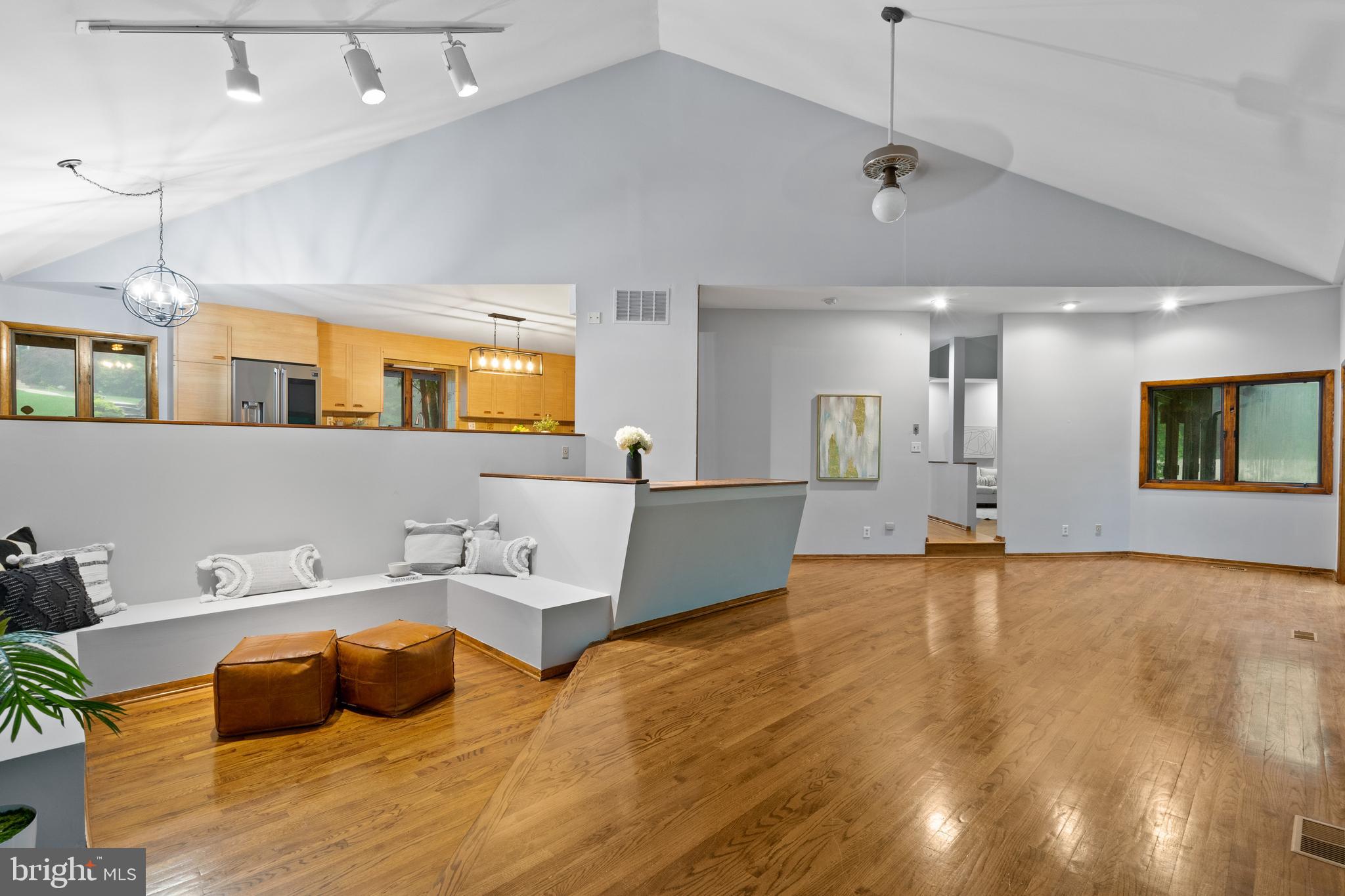 11370 Heathertoe Ln