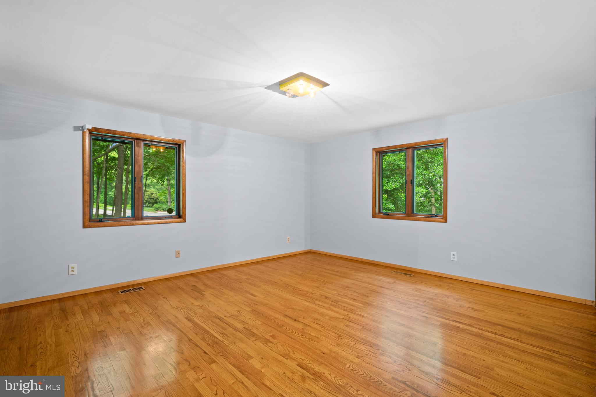 11370 Heathertoe Ln