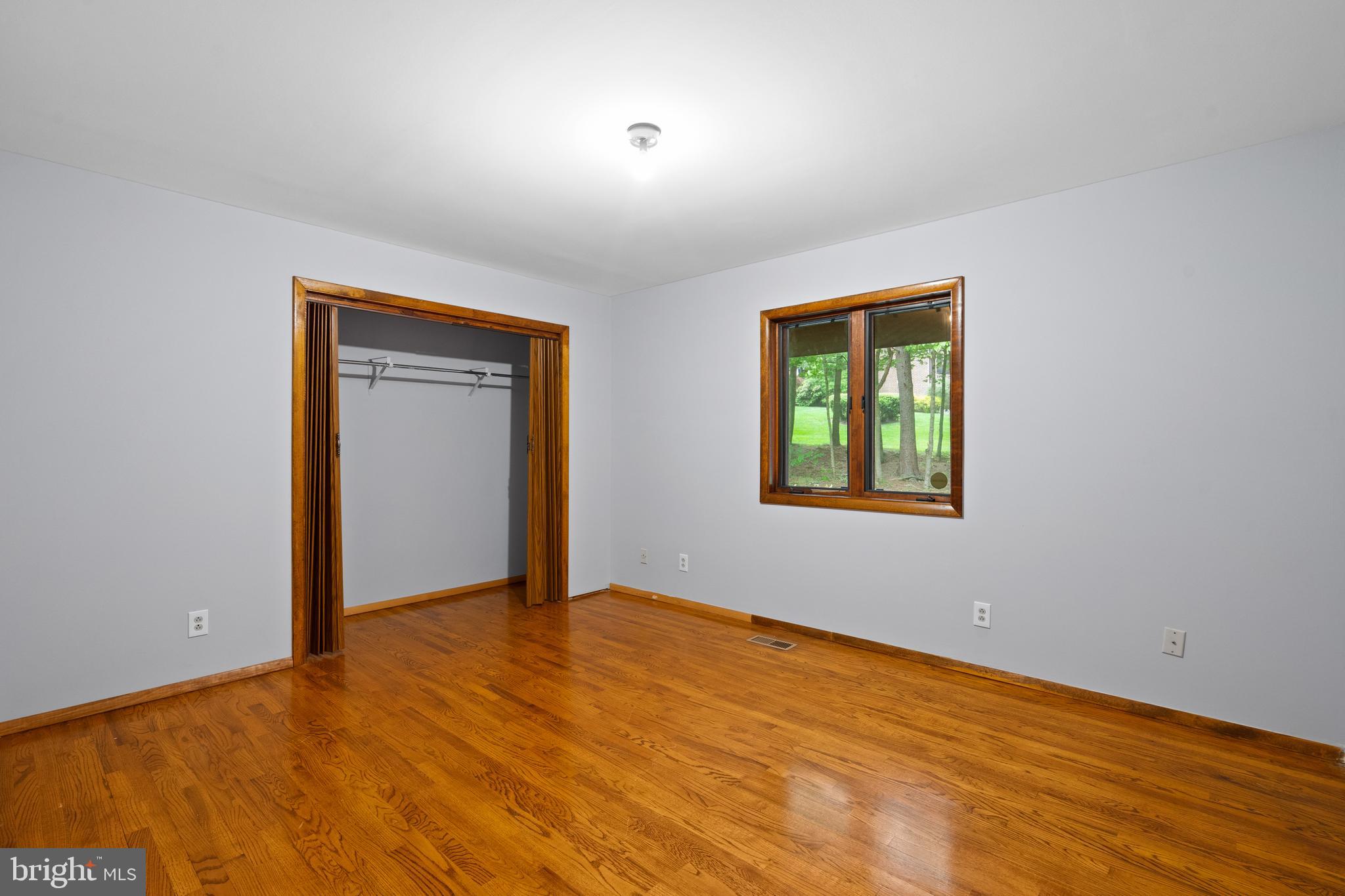11370 Heathertoe Ln
