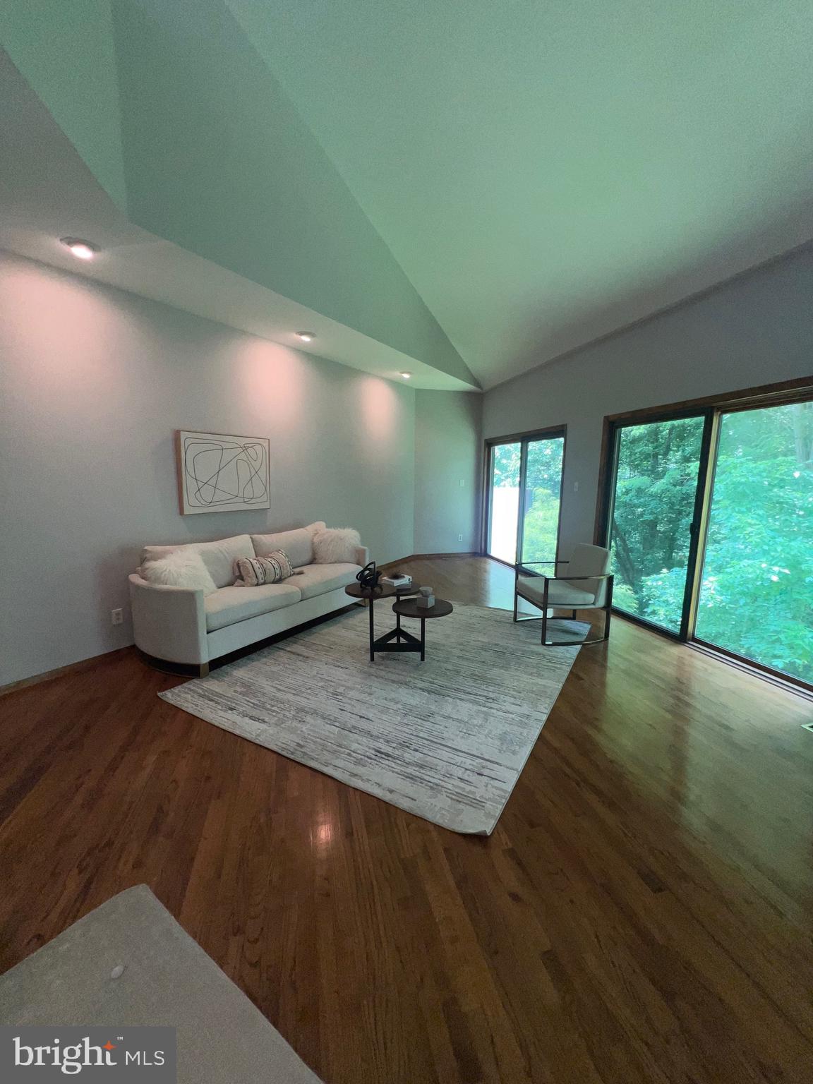 11370 Heathertoe Ln