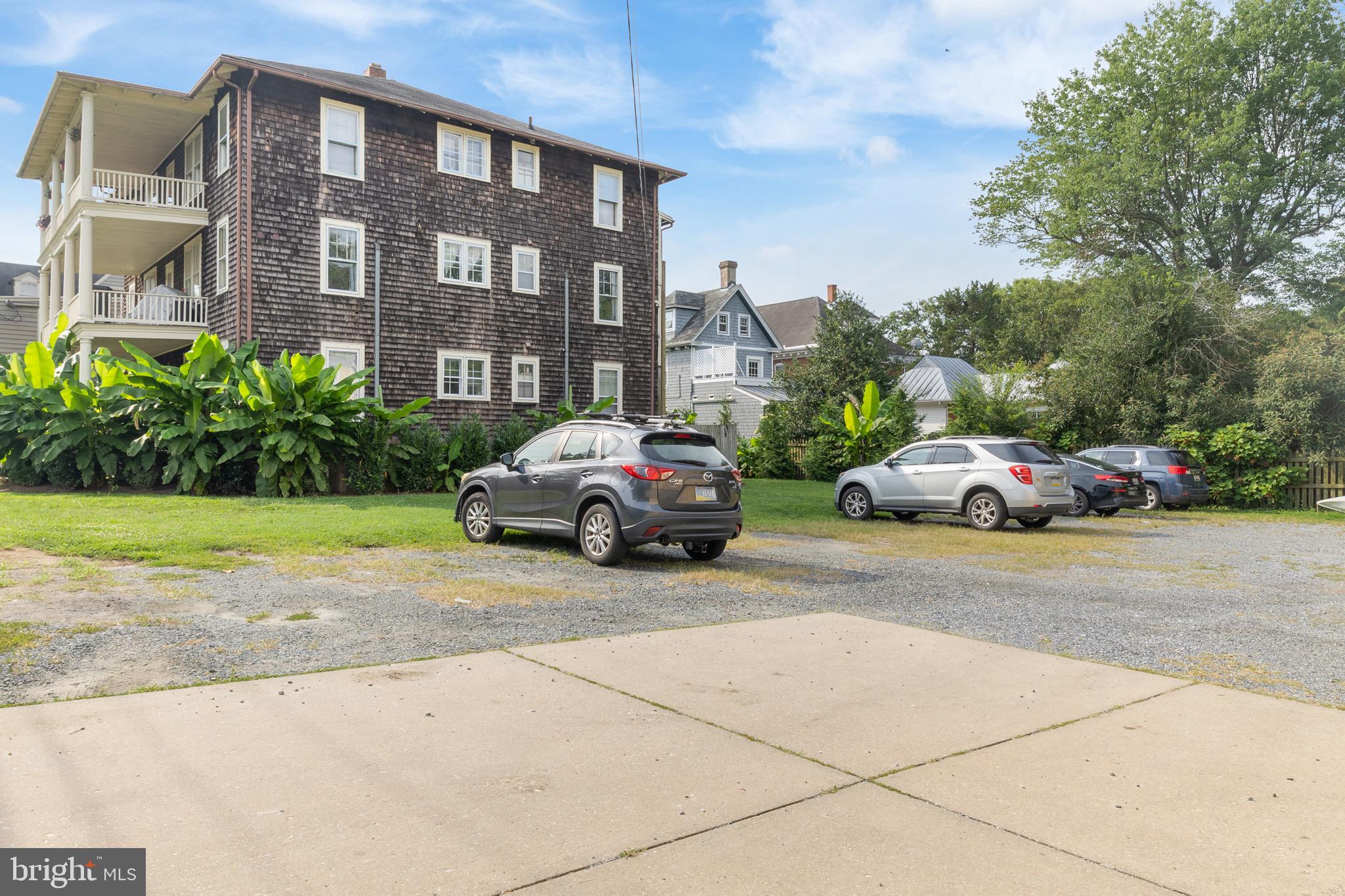 104 MAPLE AVE