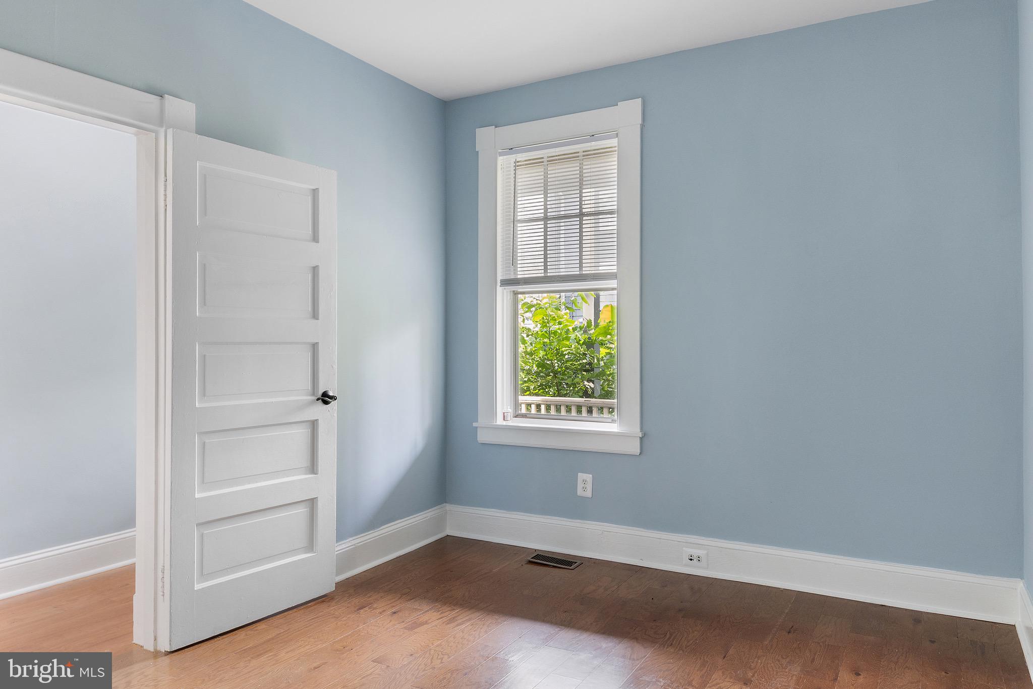 104 MAPLE AVE