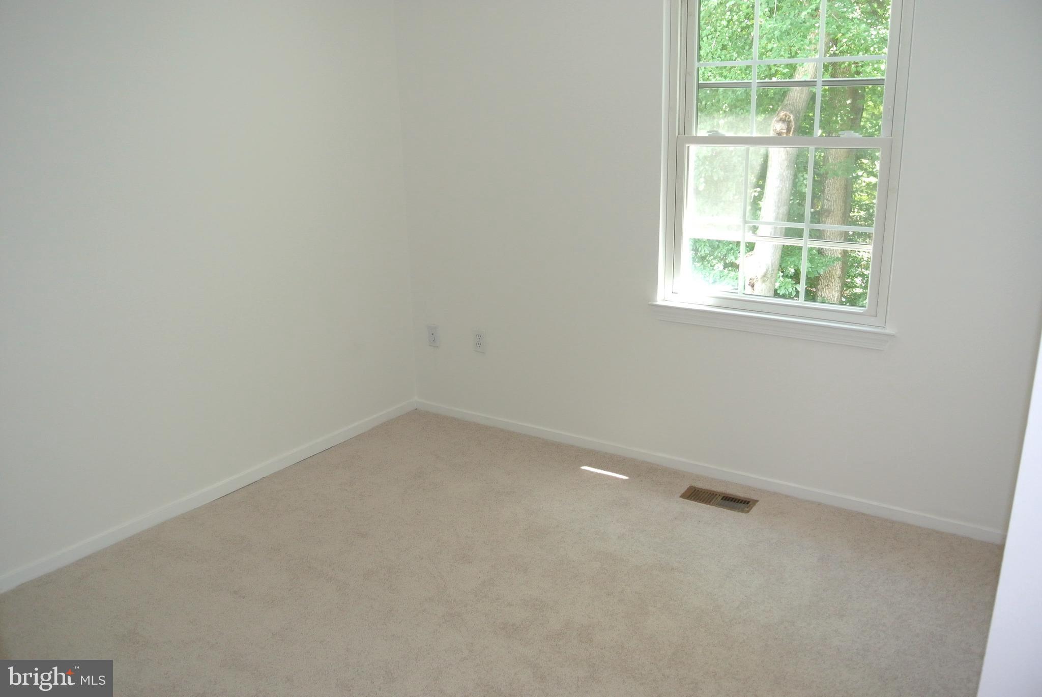 15 Baileys Ct
