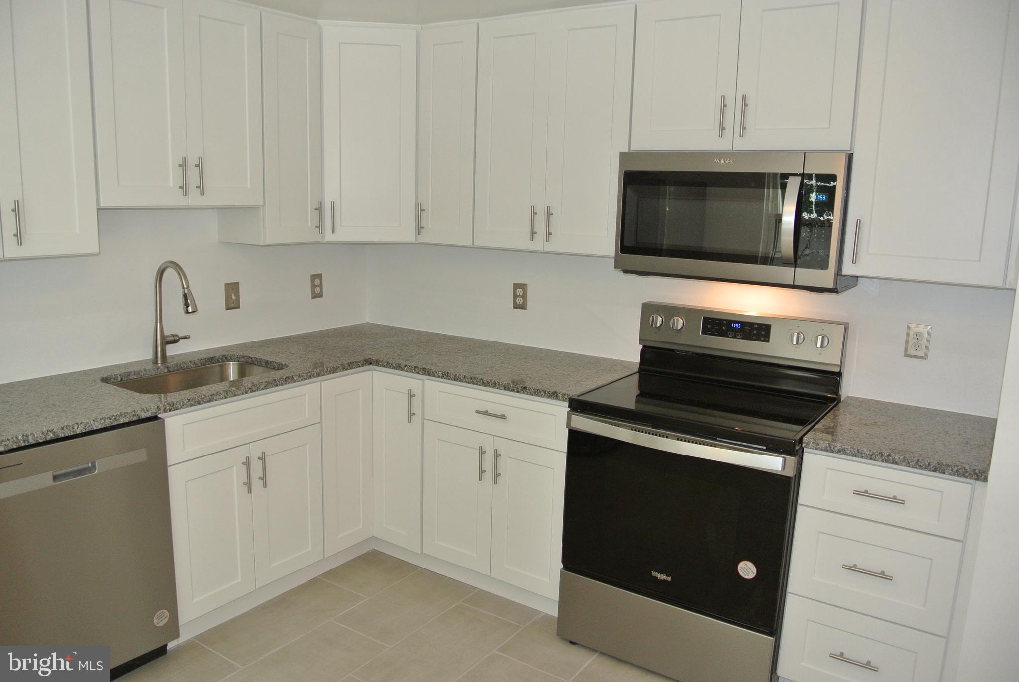 15 Baileys Ct