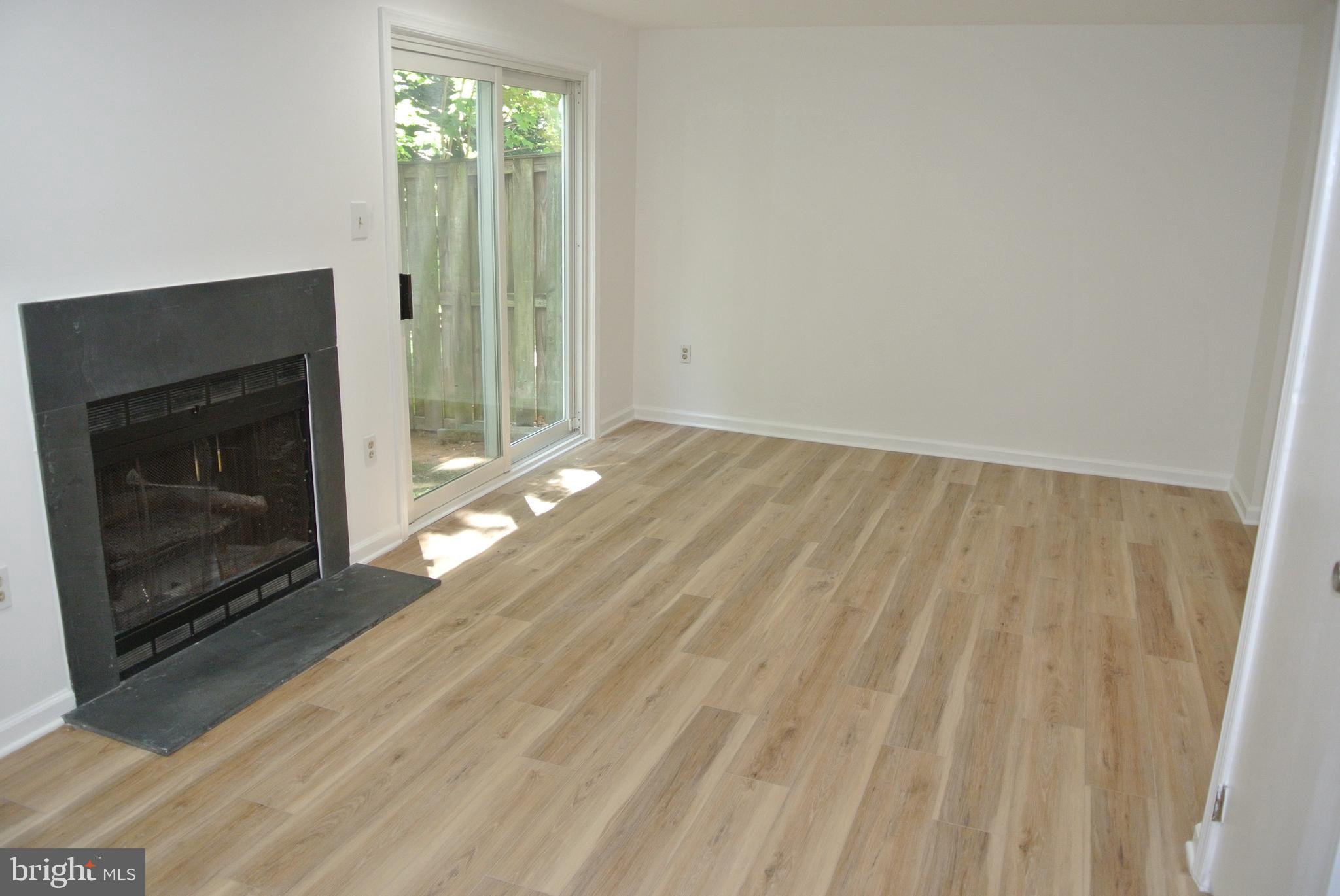 15 Baileys Ct