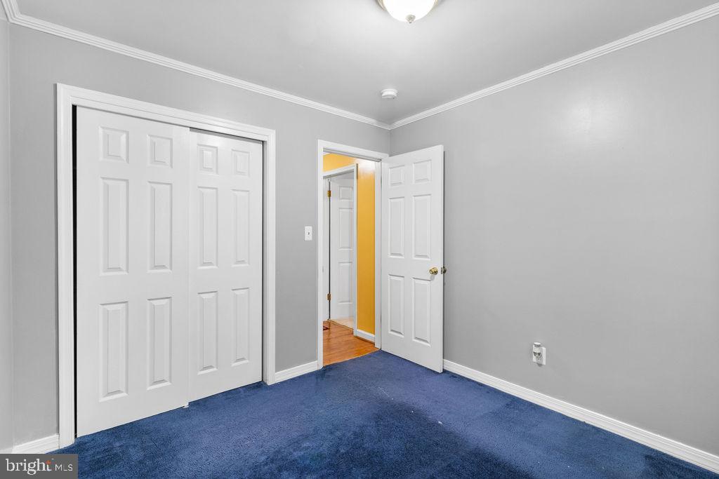607 Valley Brook Dr
